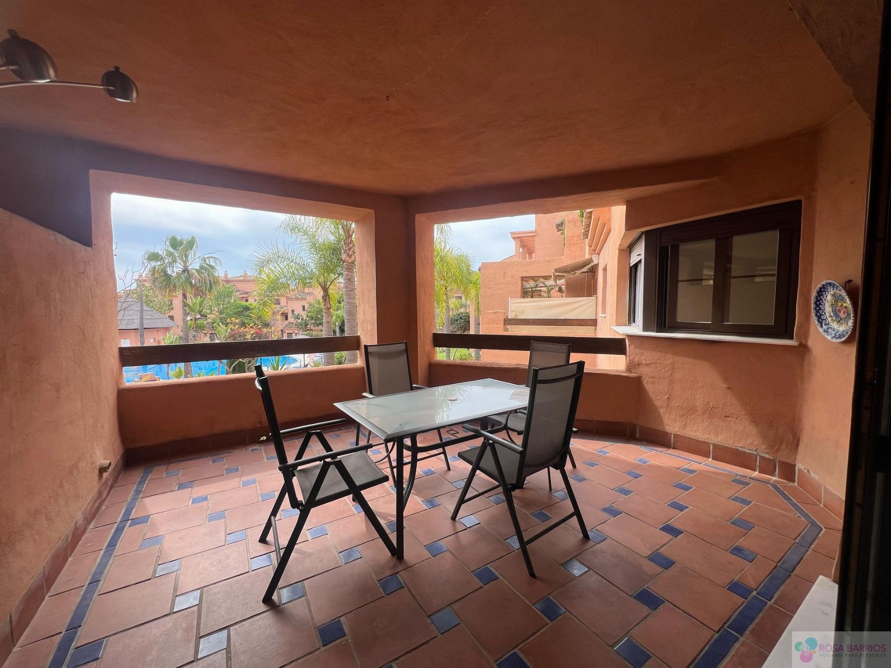 For sale of flat in Estepona