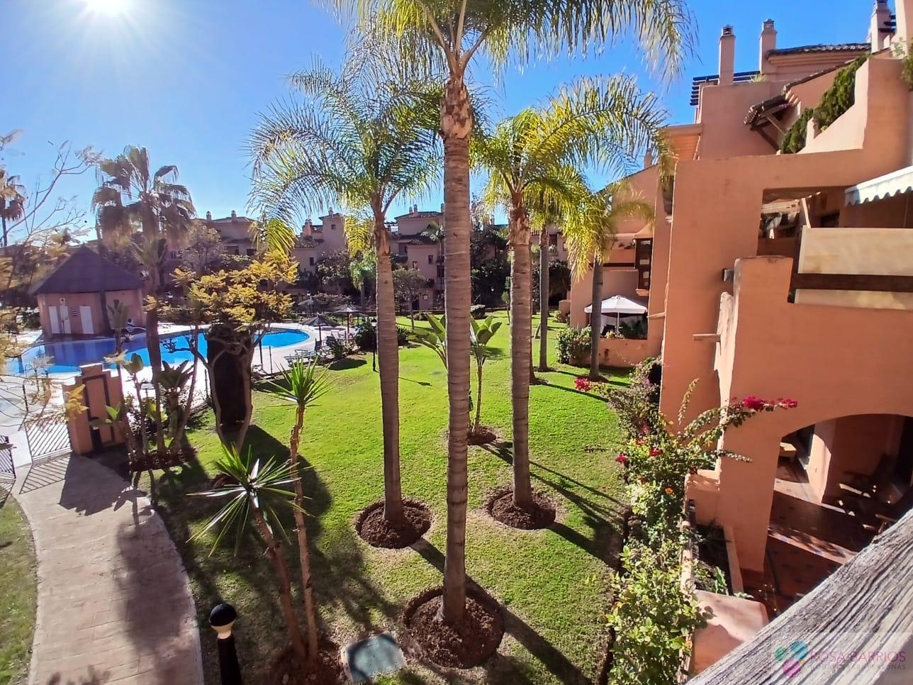 For sale of flat in Estepona