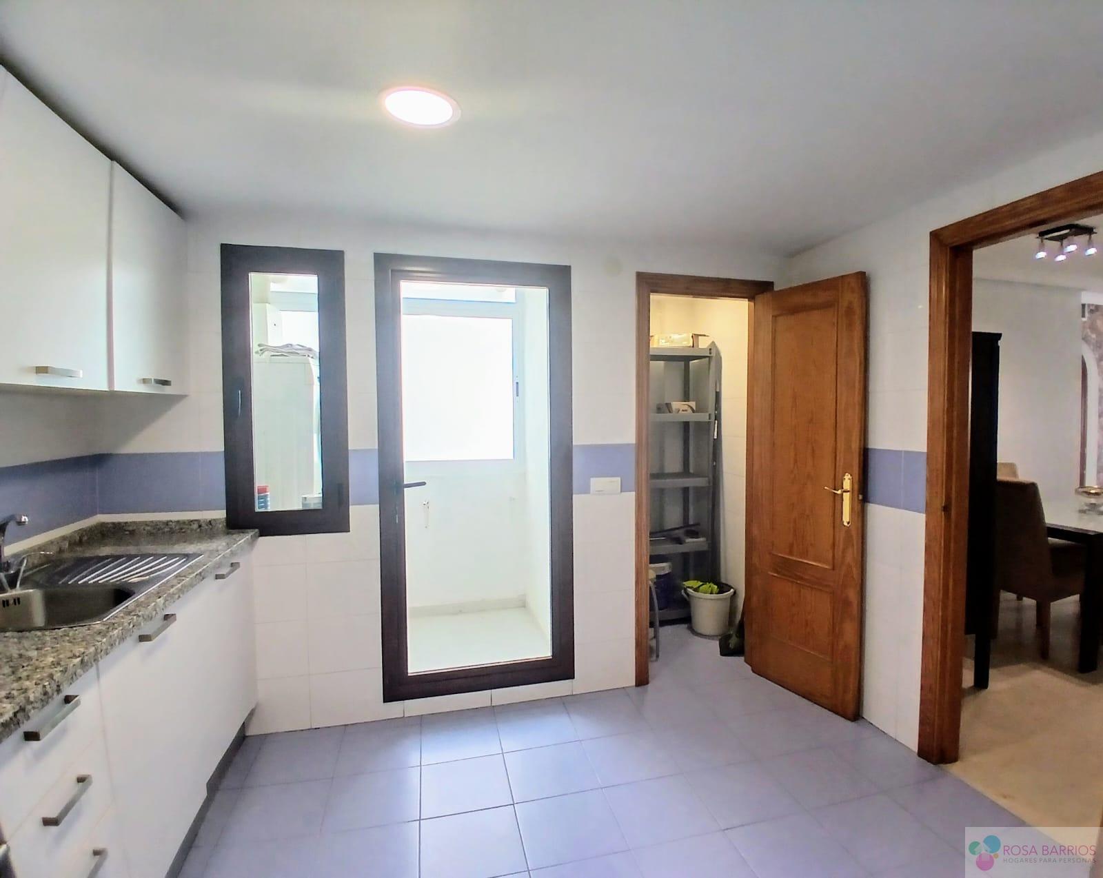 Zu verkaufen von wohnung in
 Benahavís