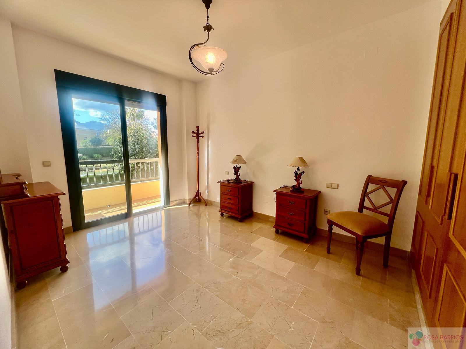 Zu verkaufen von wohnung in
 San Pedro de Alcántara