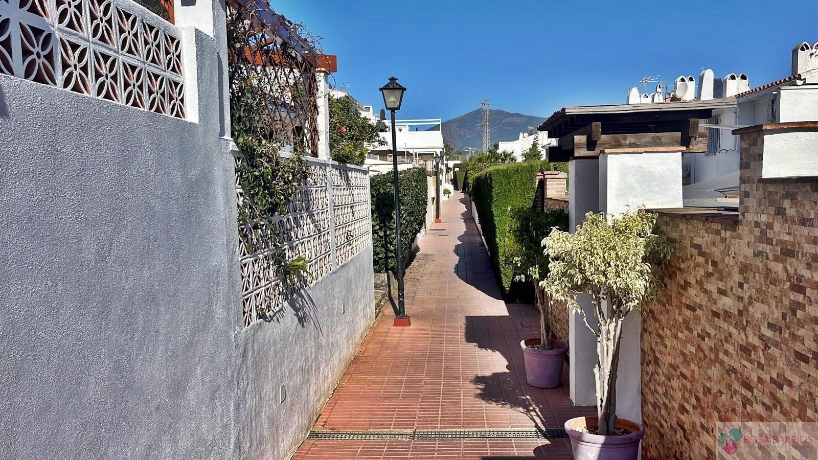 Zu verkaufen von haus in
 Estepona