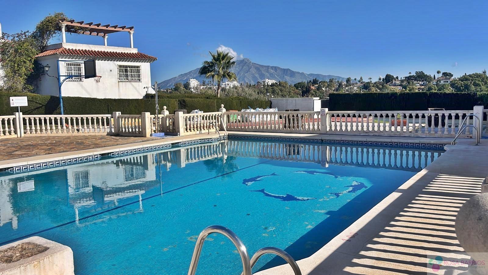 Zu verkaufen von haus in
 Estepona
