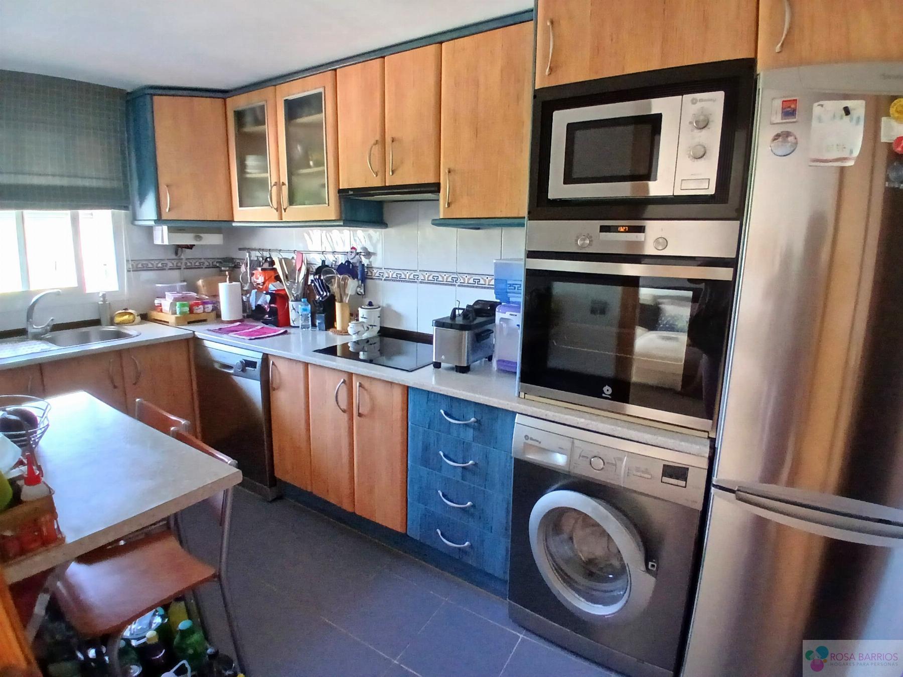 For sale of duplex in Estepona