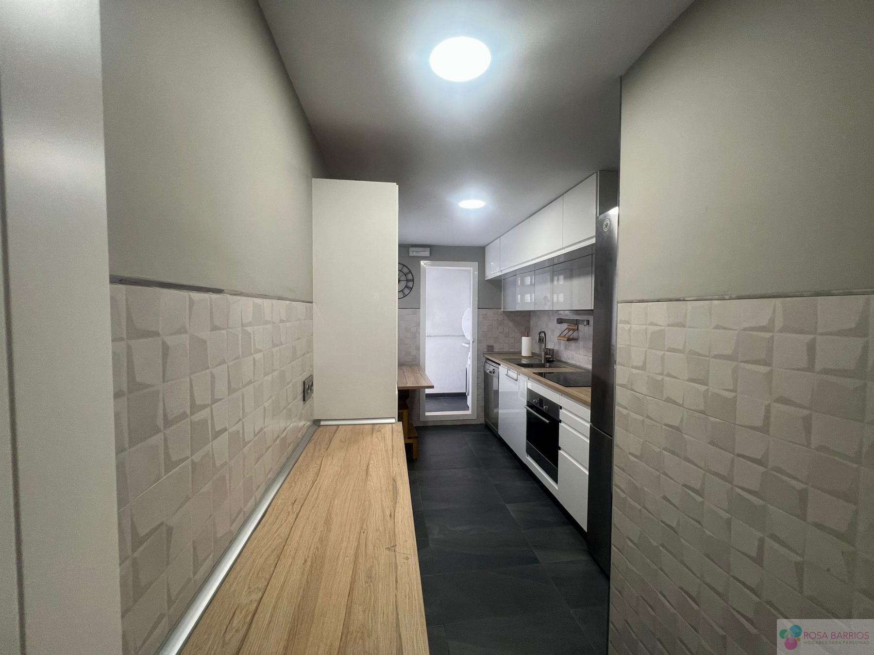 For sale of flat in San Pedro de Alcántara