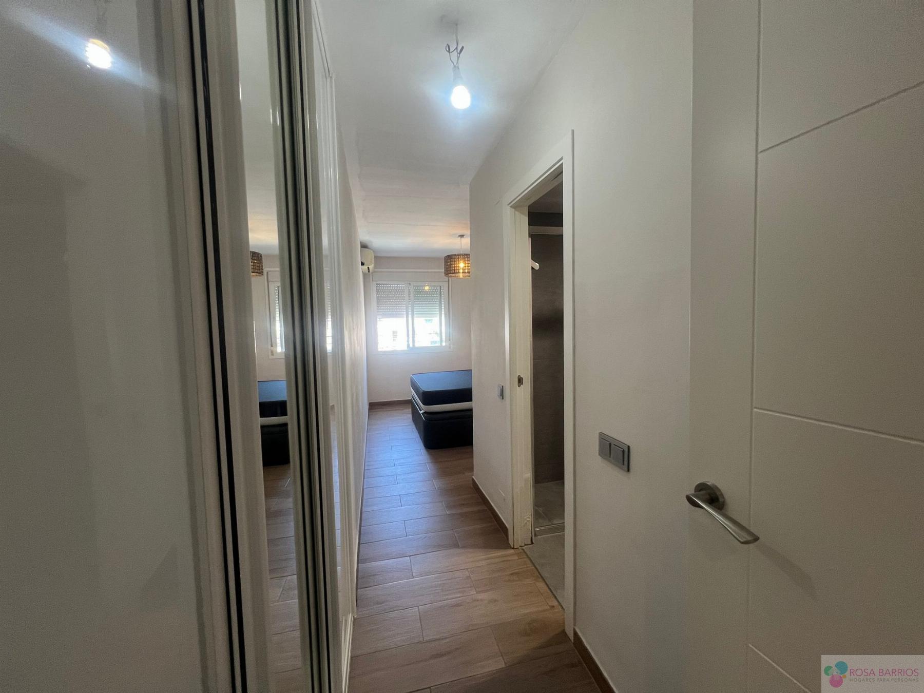 For sale of flat in San Pedro de Alcántara