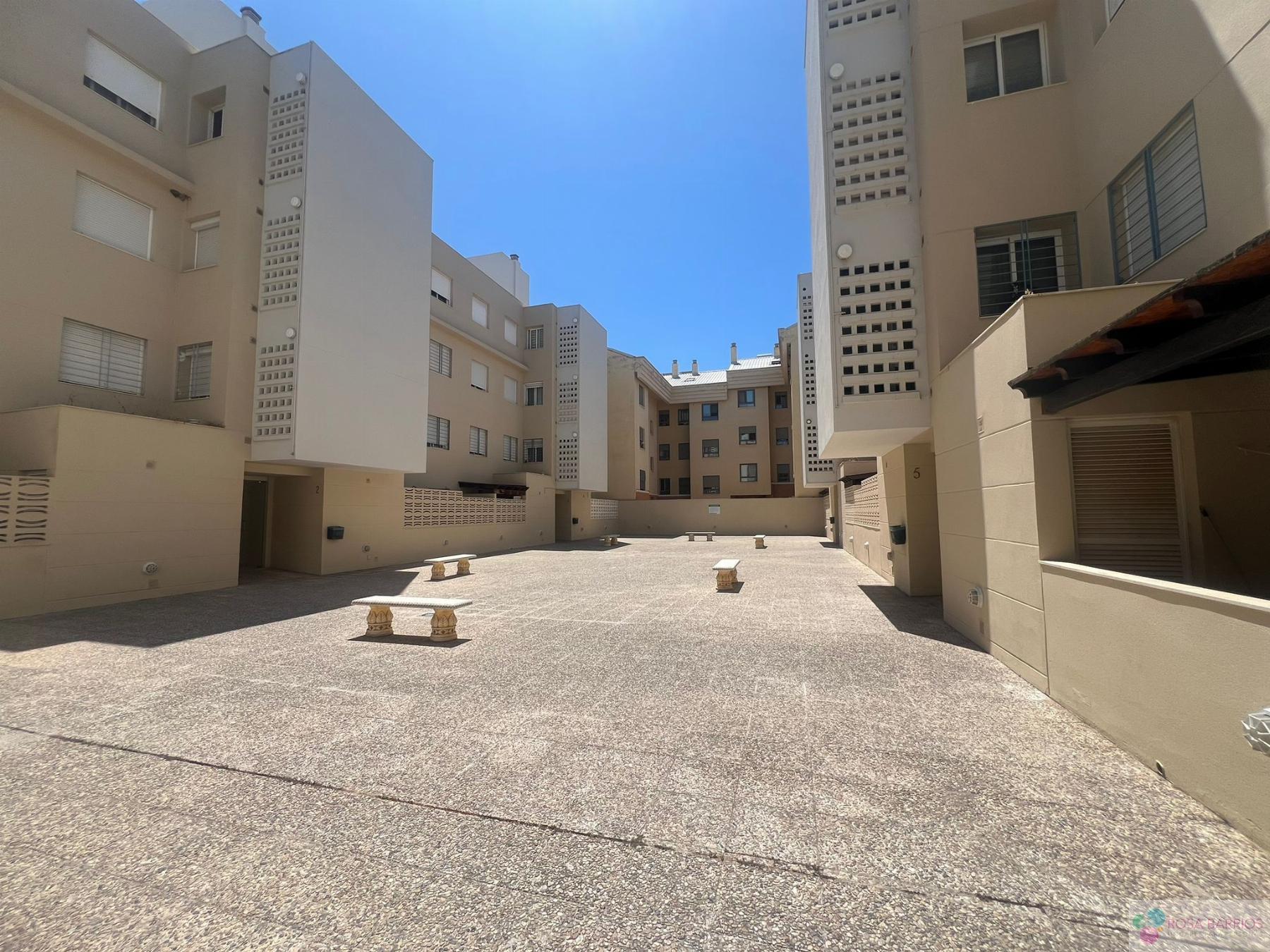For sale of flat in San Pedro de Alcántara