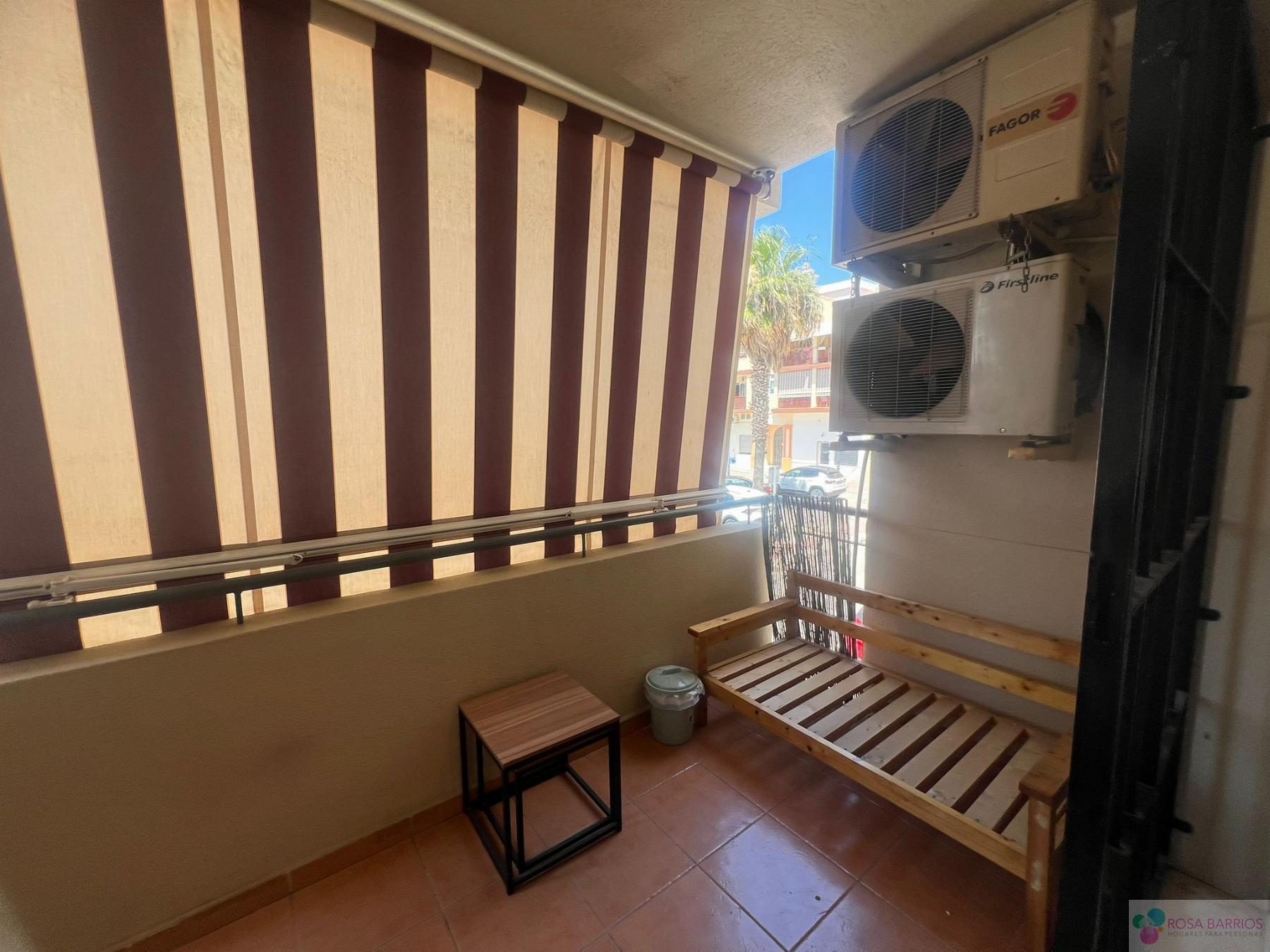 For sale of flat in San Pedro de Alcántara