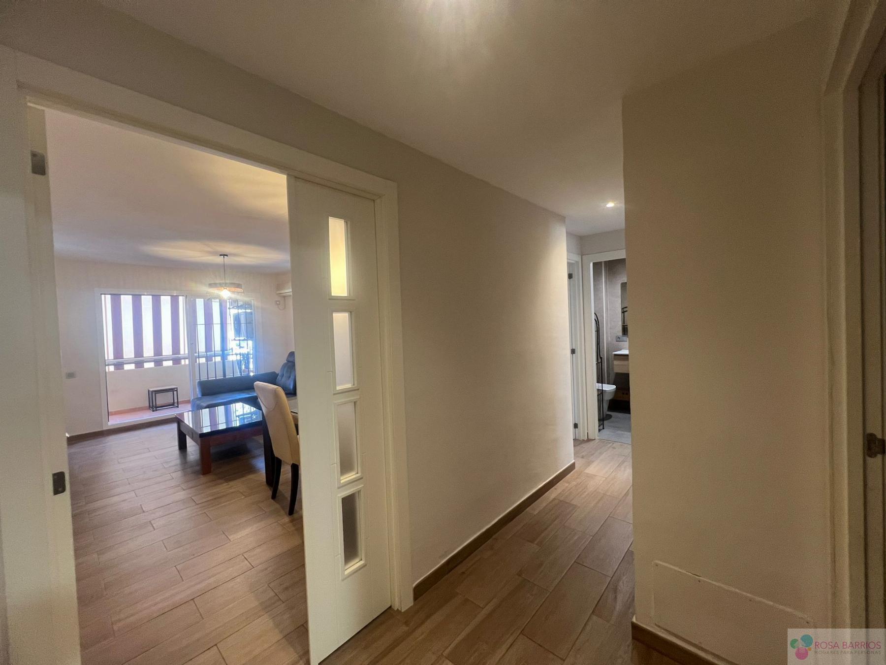 For sale of flat in San Pedro de Alcántara