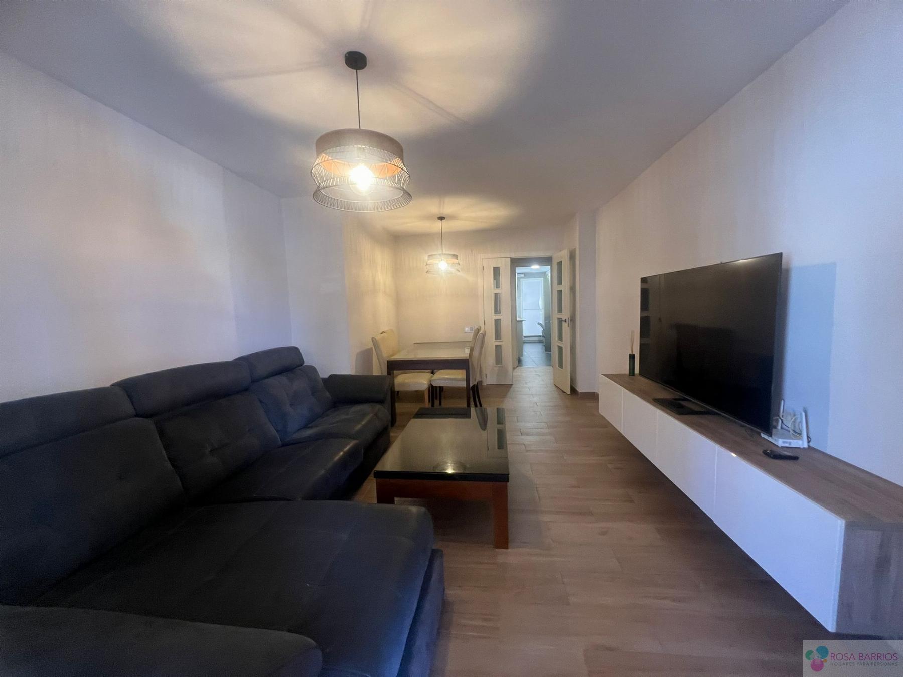 For sale of flat in San Pedro de Alcántara