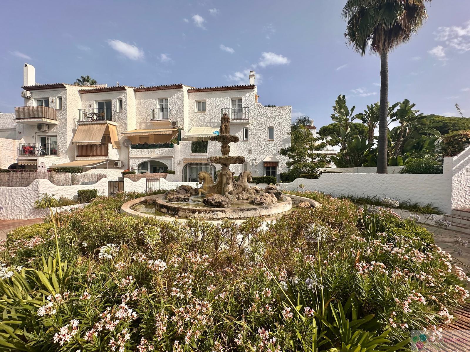 For sale of apartment in Estepona For sale of apartment in Estepona