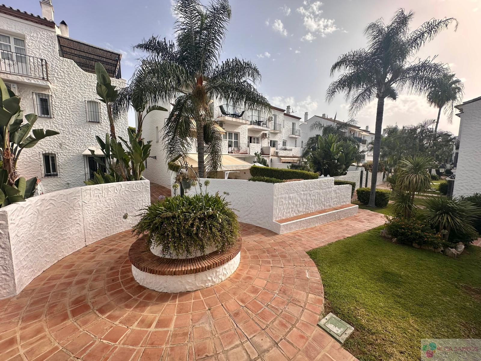For sale of apartment in Estepona For sale of apartment in Estepona