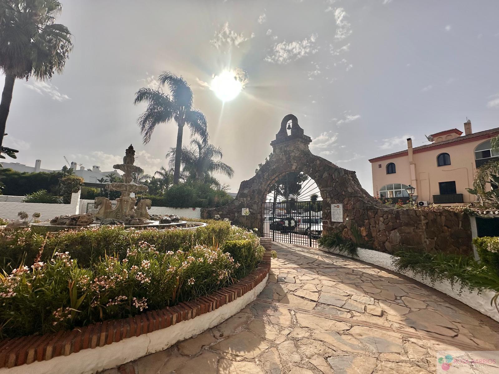 For sale of apartment in Estepona For sale of apartment in Estepona