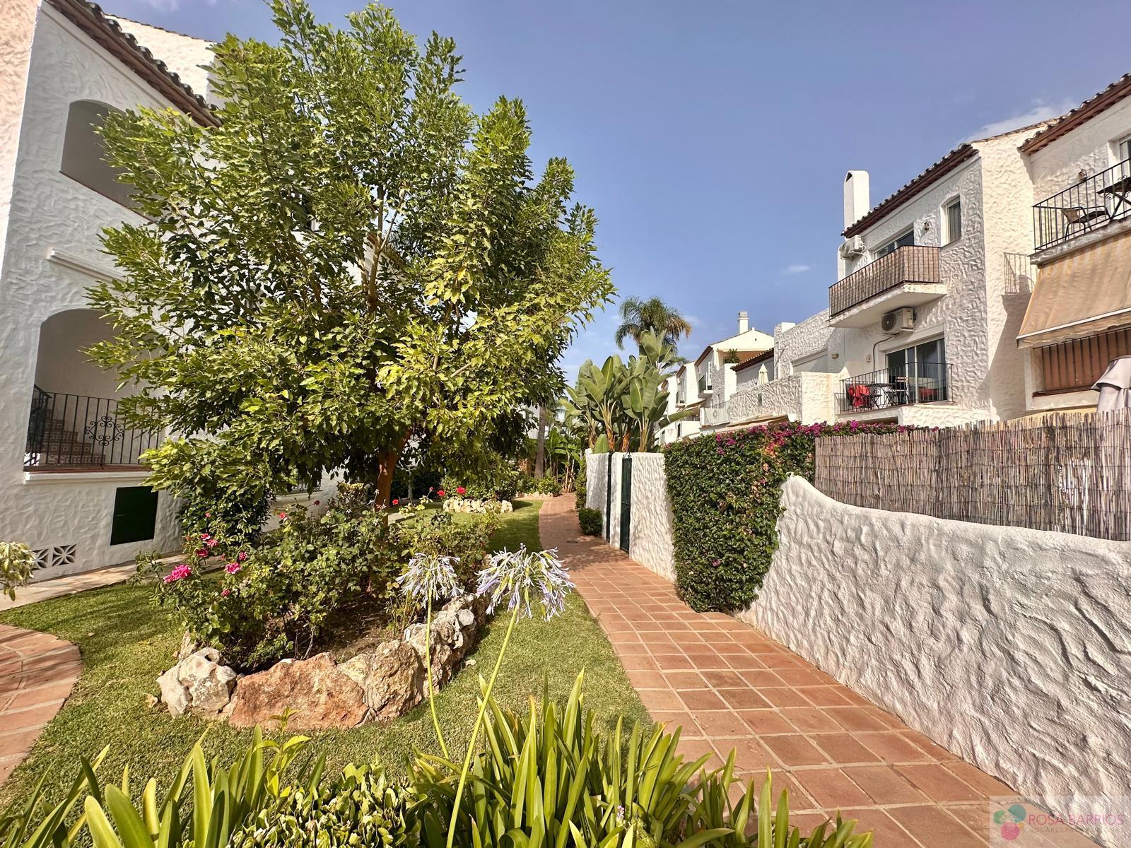 For sale of apartment in Estepona For sale of apartment in Estepona