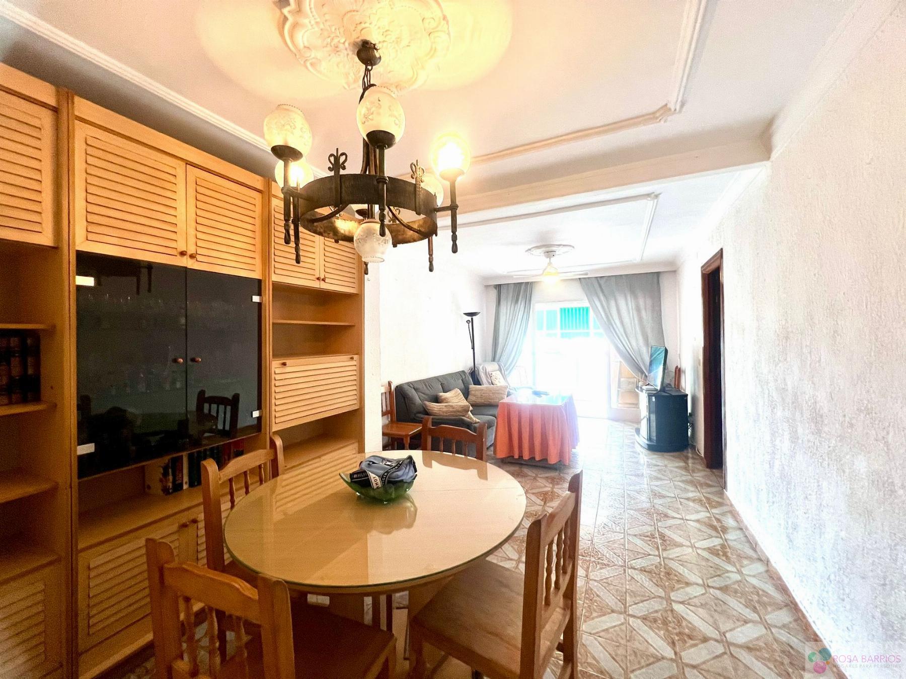 Venta de piso en San Pedro de Alcántara