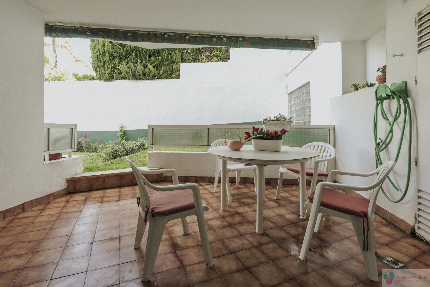 Venta de piso en Estepona