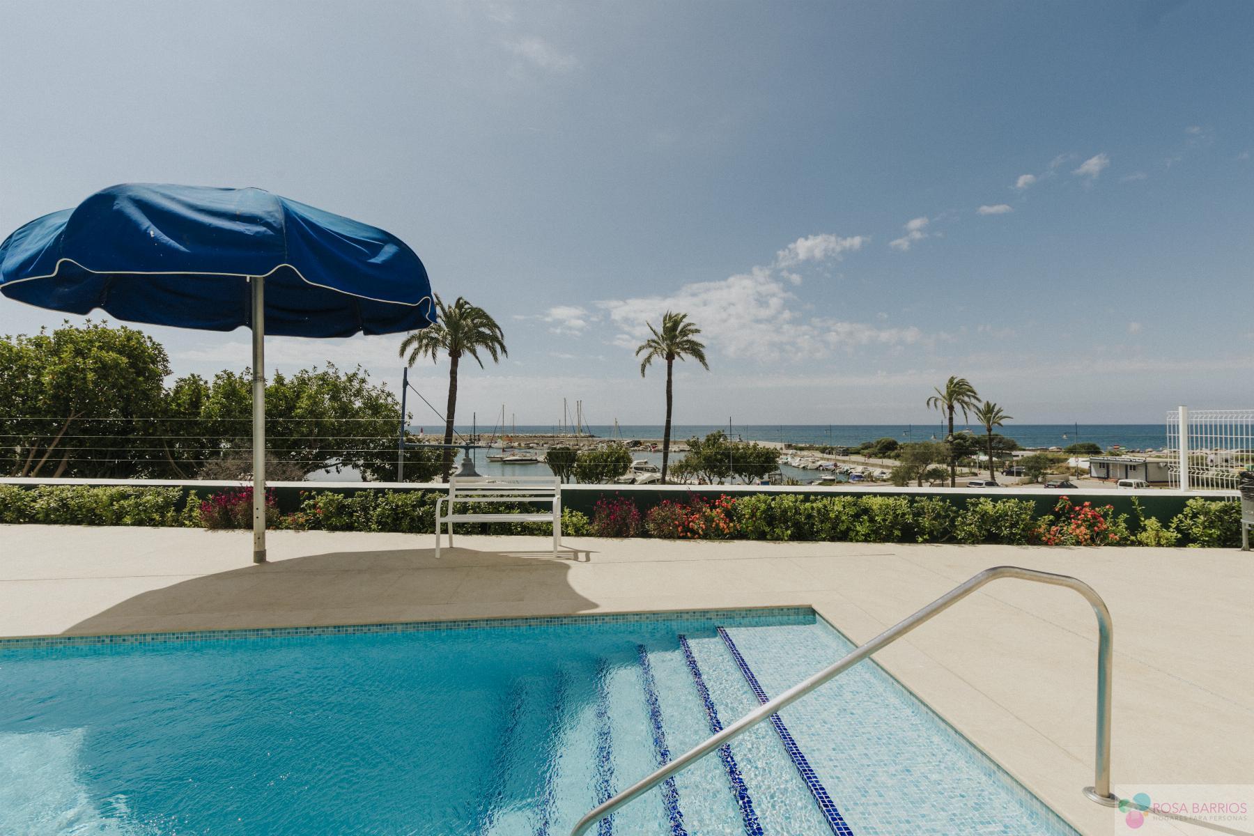 Venta de piso en Estepona
