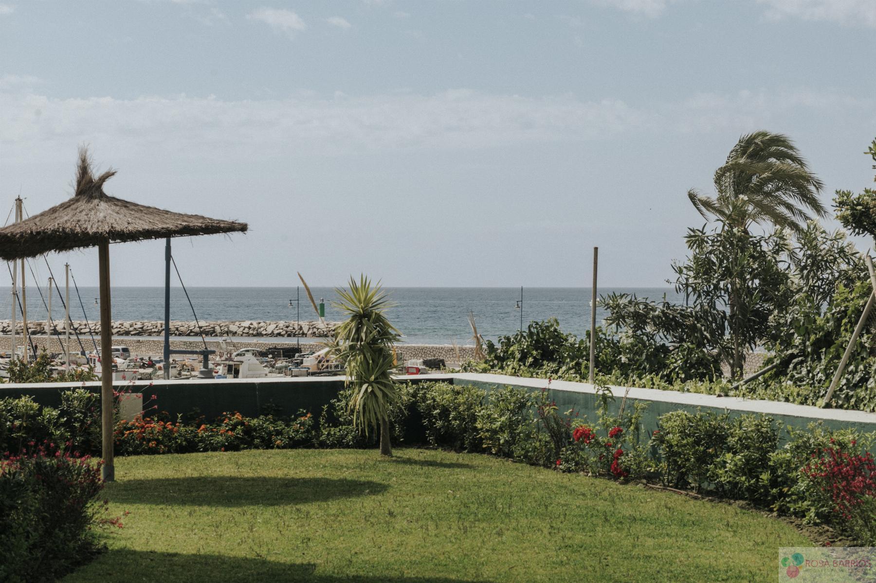 Venta de piso en Estepona