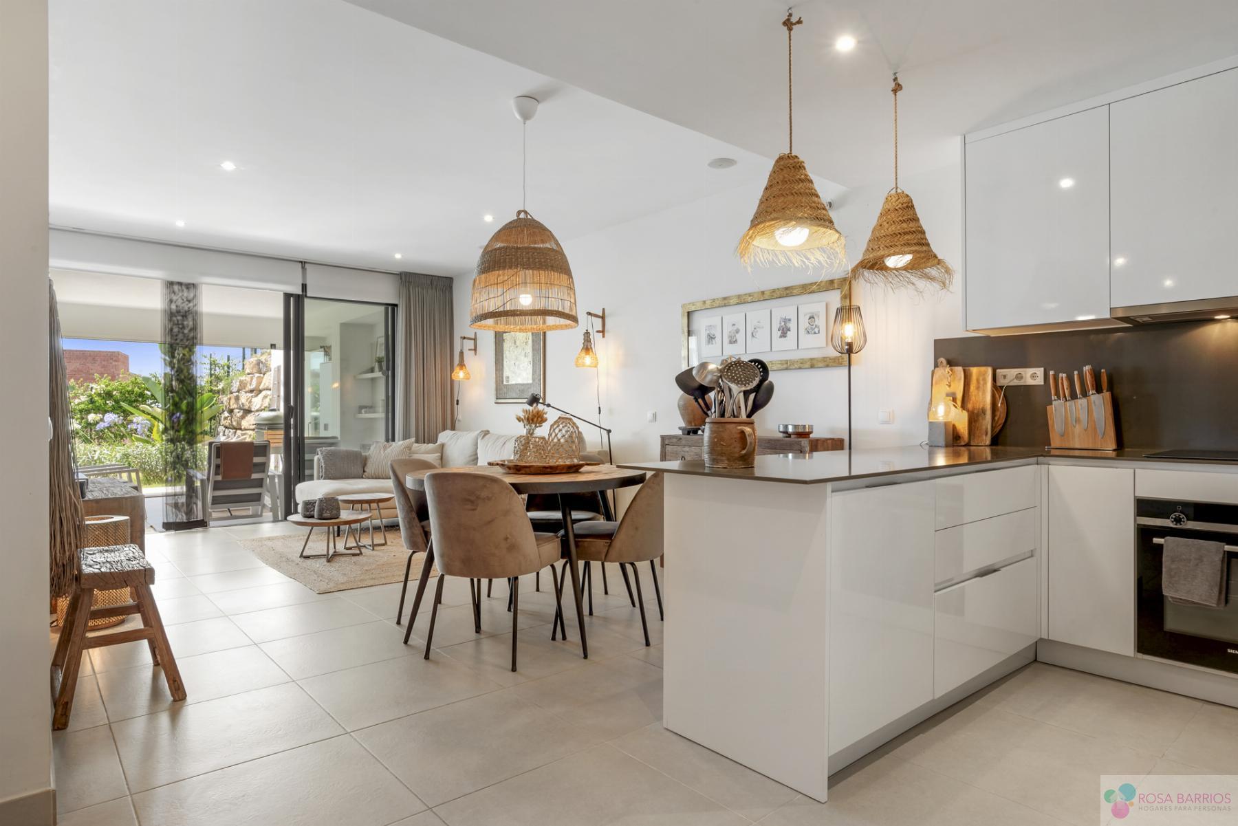 Venta de piso en Estepona