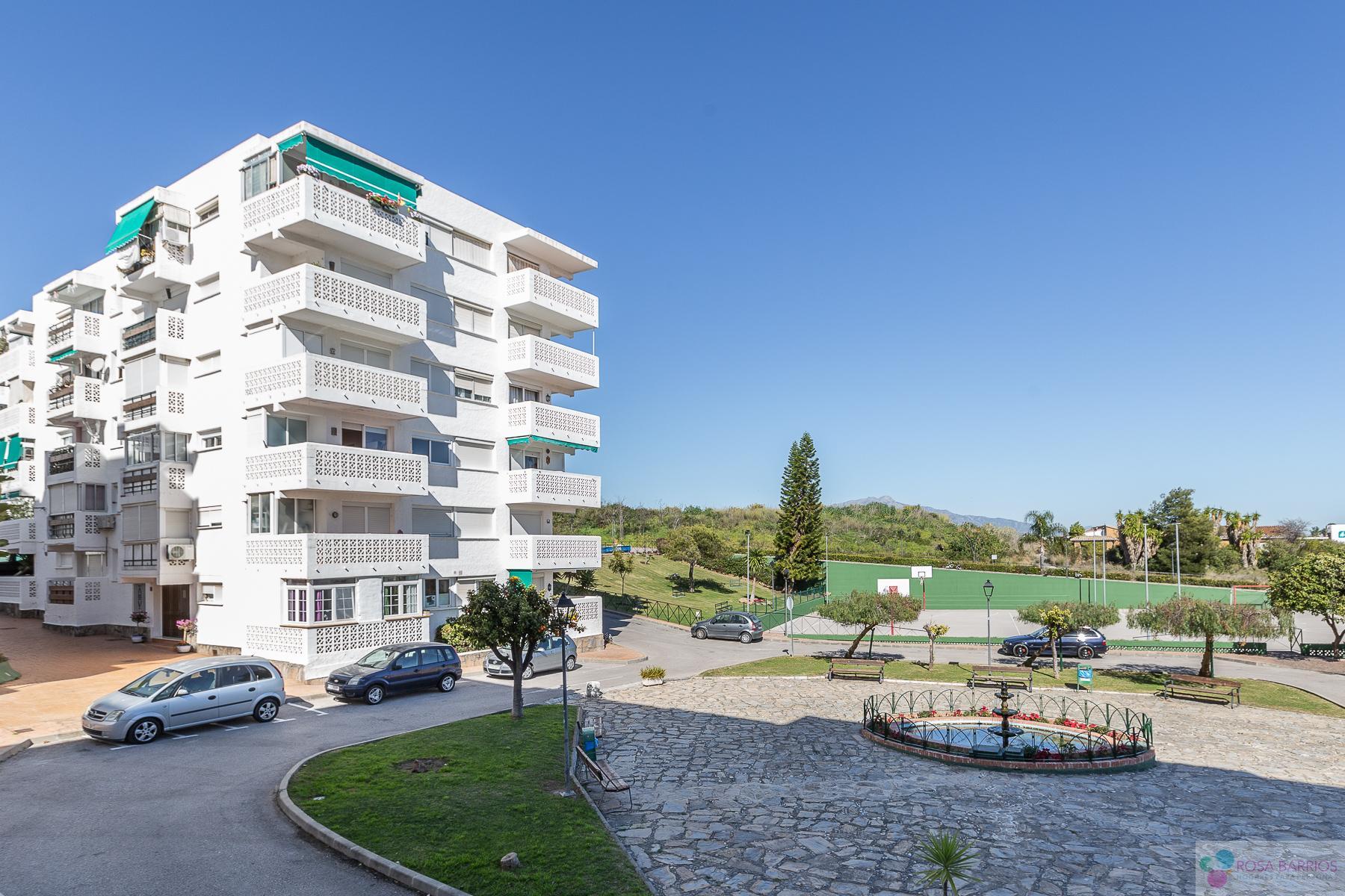 For sale of flat in Estepona