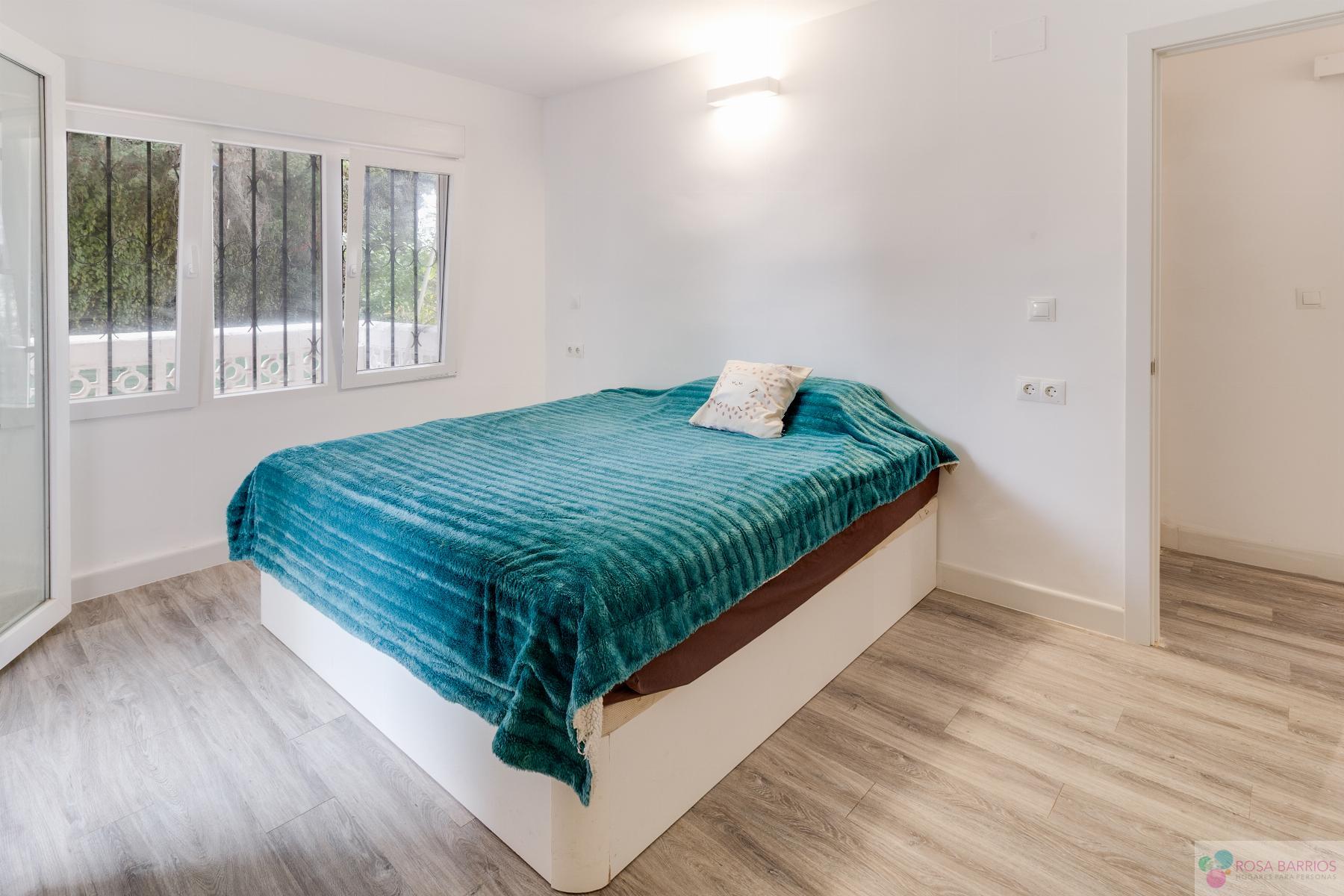 For sale of flat in Estepona