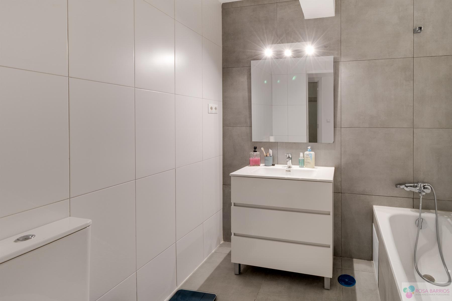 For sale of flat in Estepona