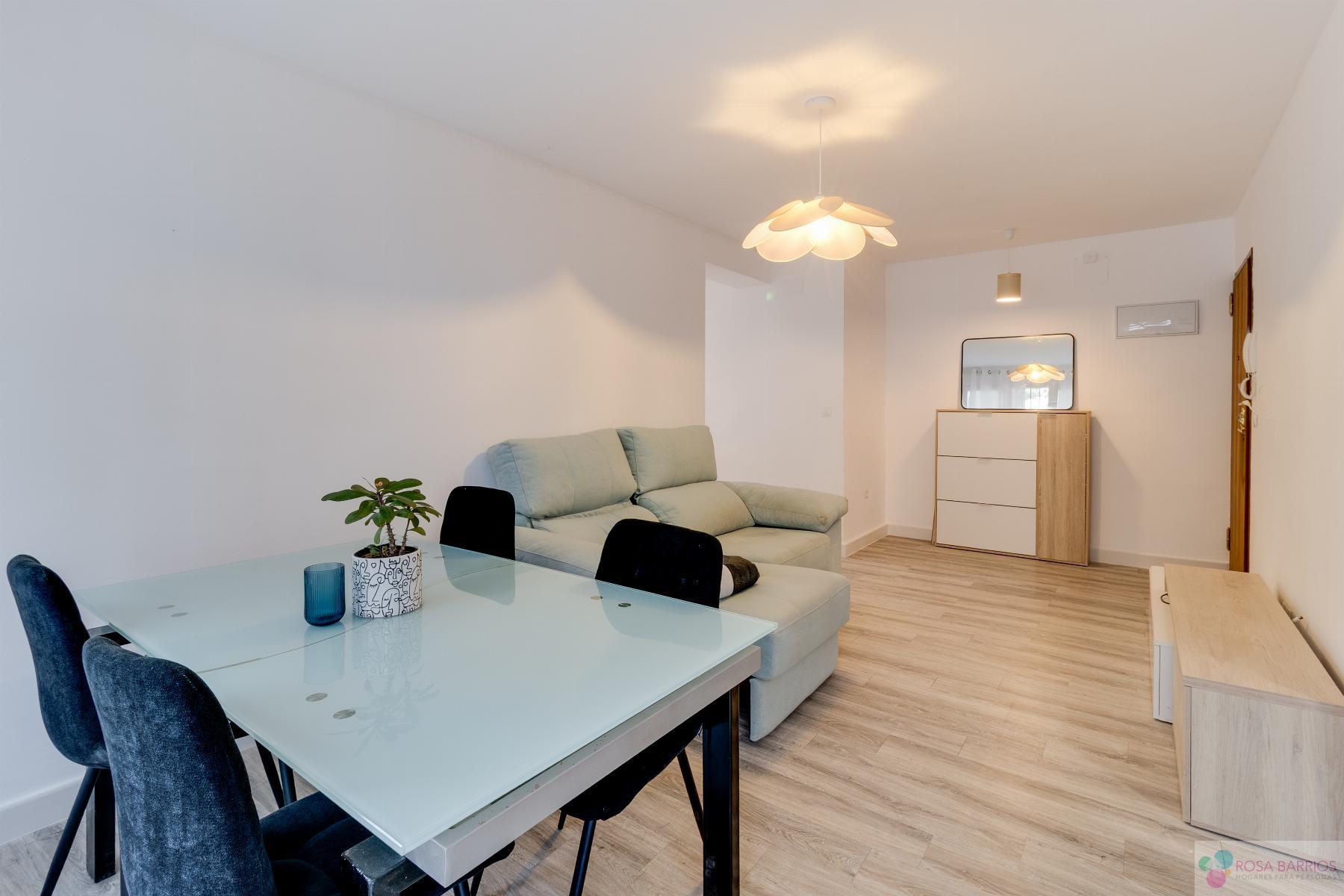 For sale of flat in Estepona