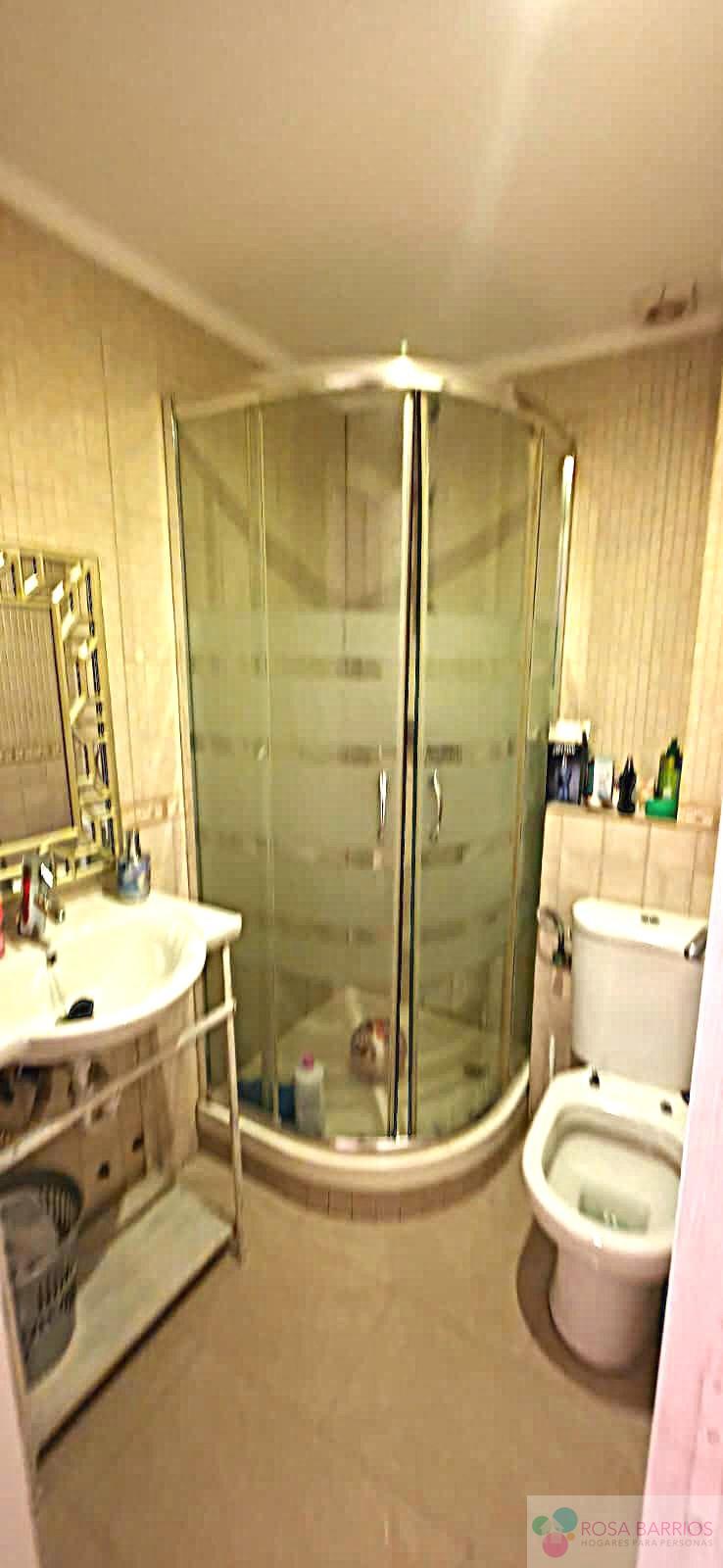 Venta de piso en Estepona