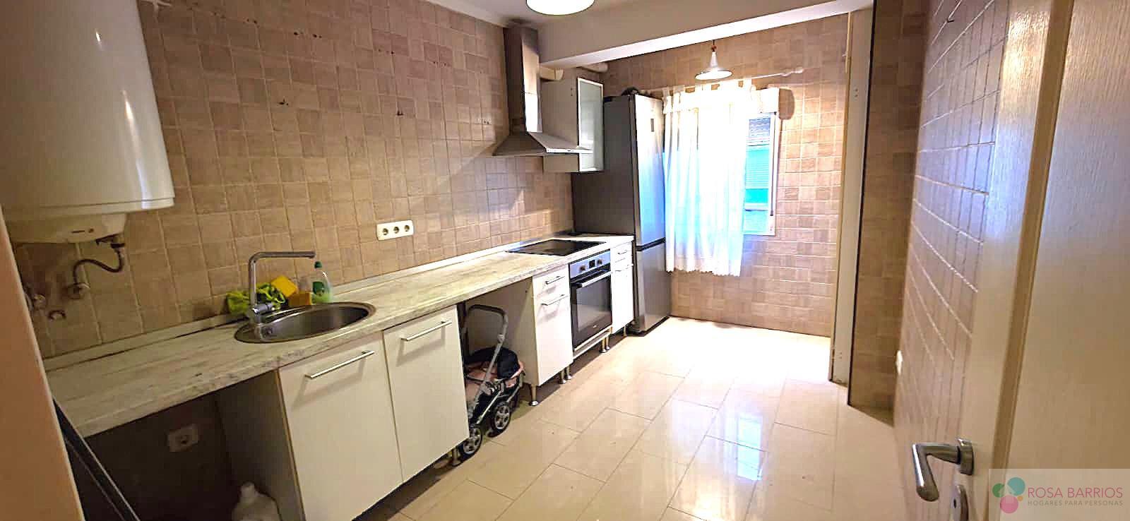 Venta de piso en Estepona