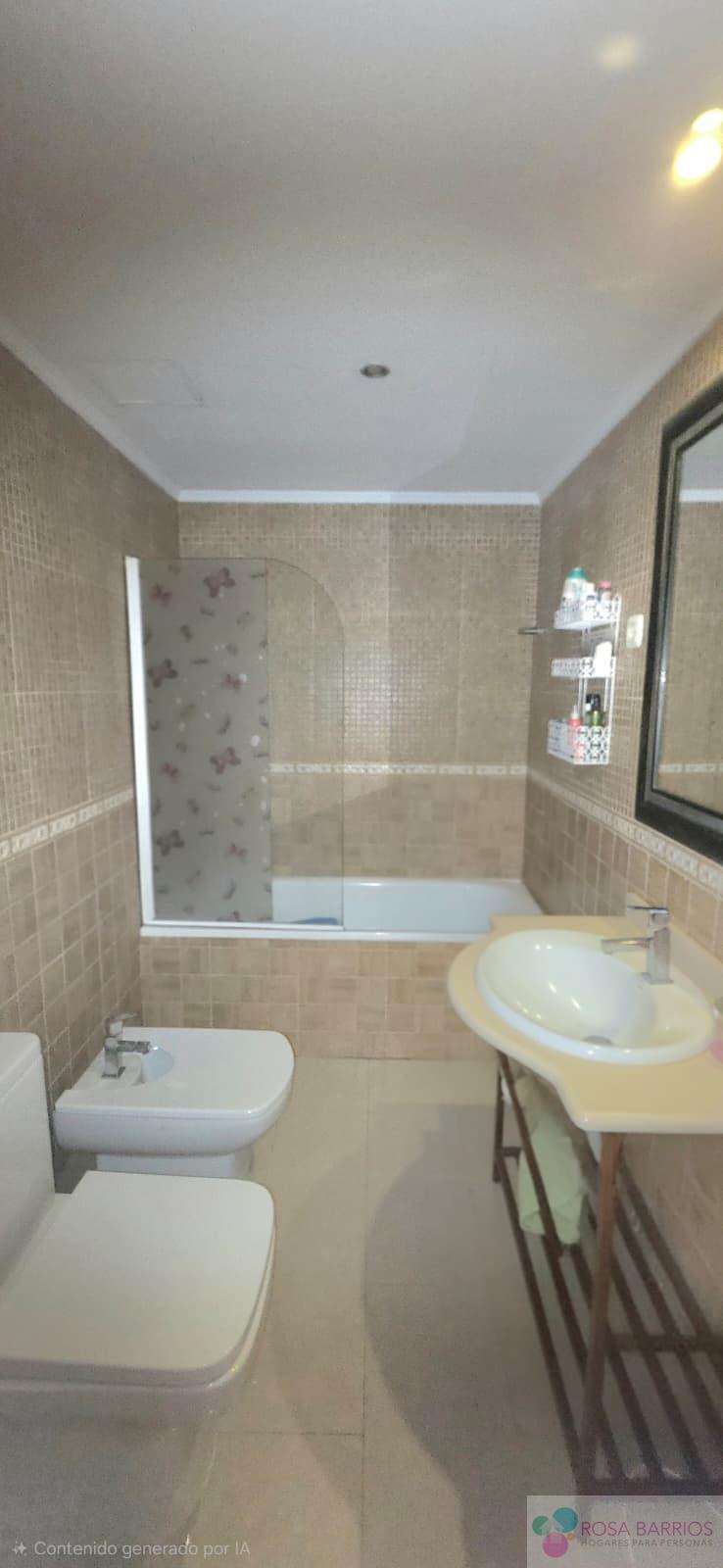 Venta de piso en Estepona