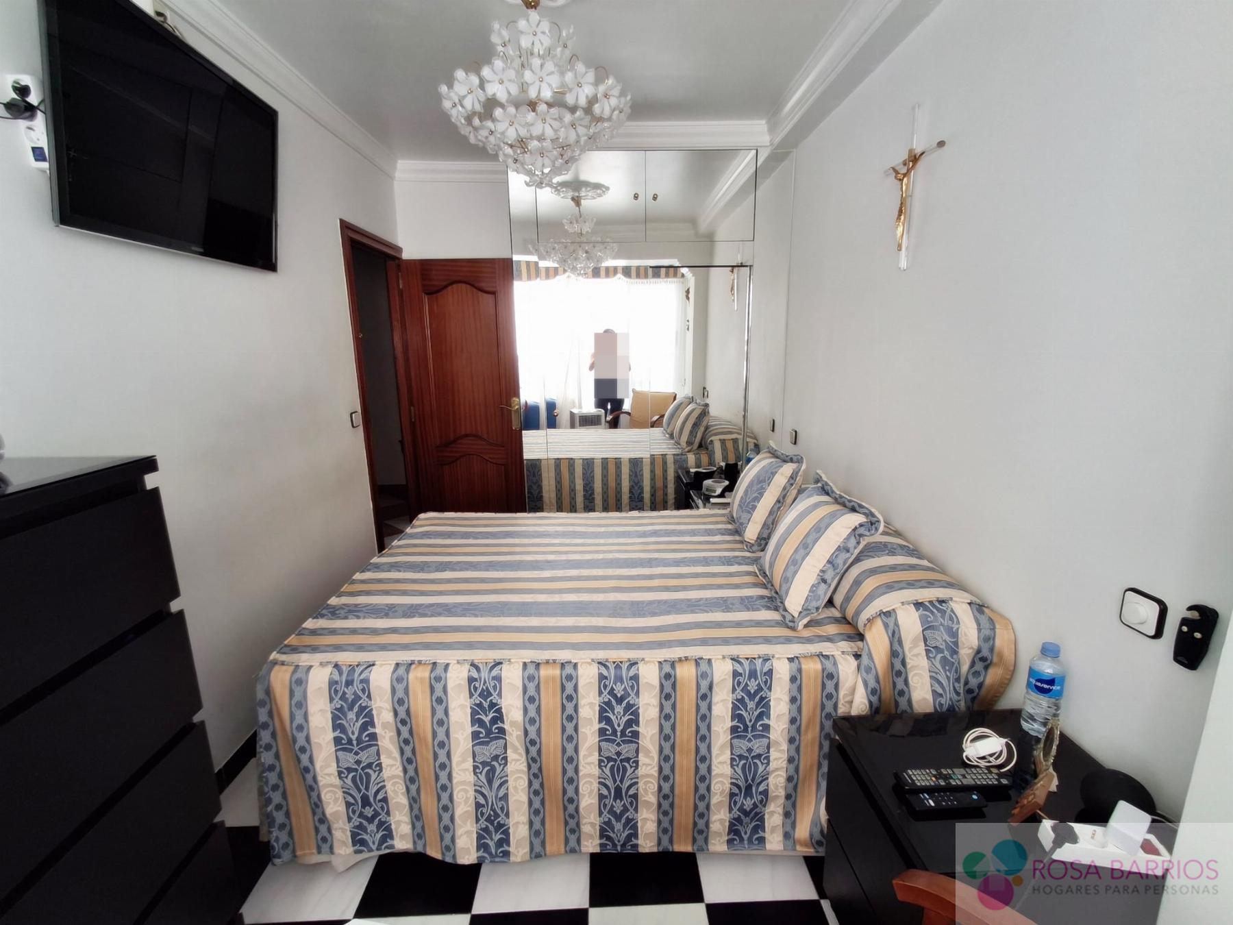 Venta de piso en San Pedro de Alcántara