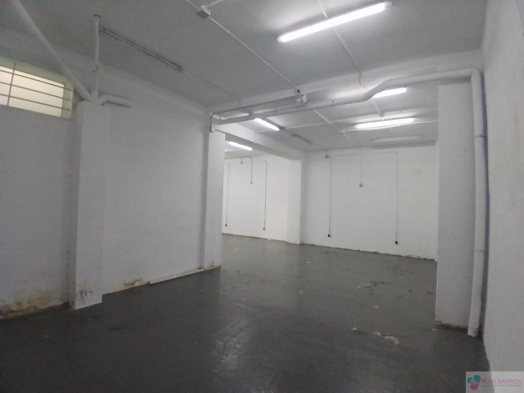 Venta de local en San Pedro de Alcántara