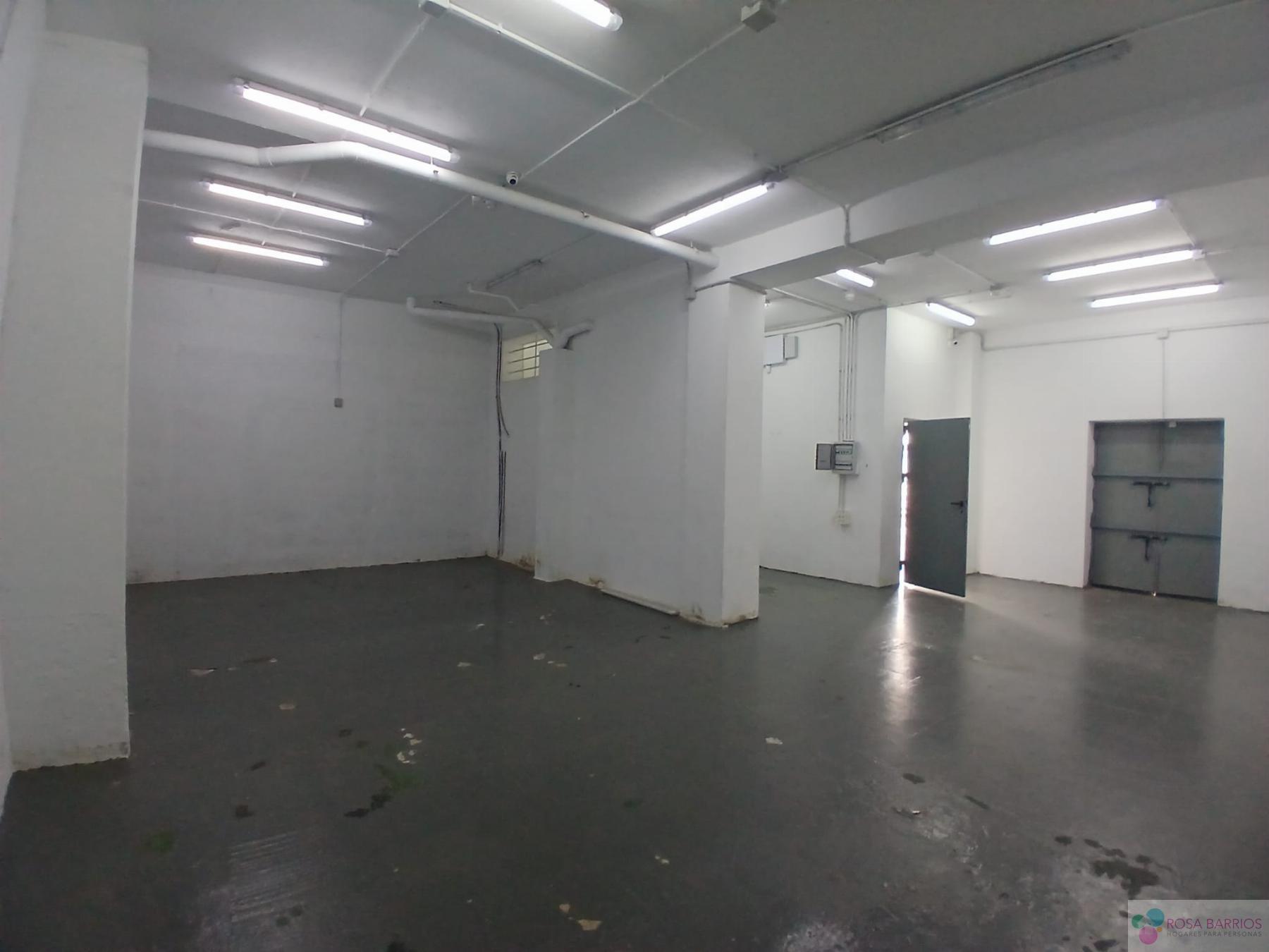 Venta de local en San Pedro de Alcántara