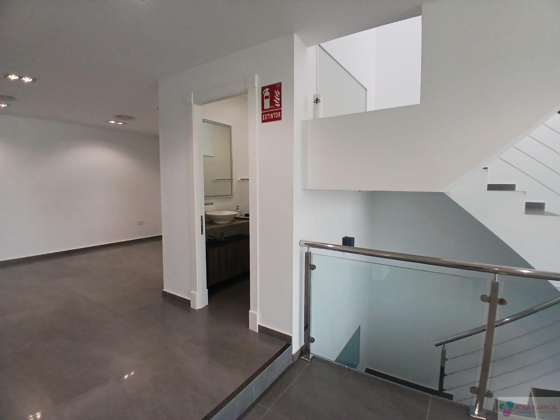 Venta de local en San Pedro de Alcántara