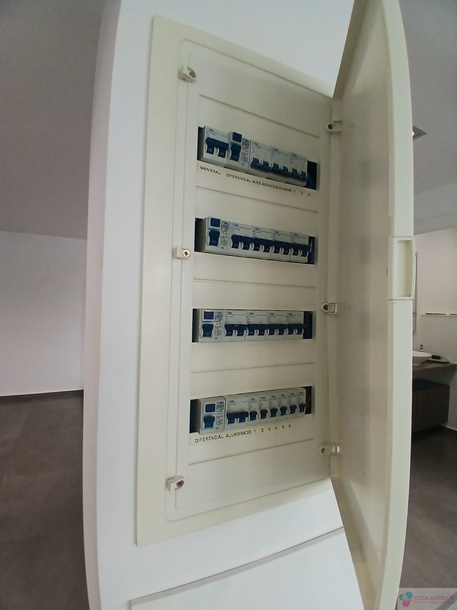 Venta de local en San Pedro de Alcántara