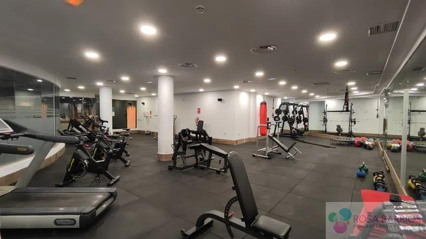 Venta de apartamento en Benahavís