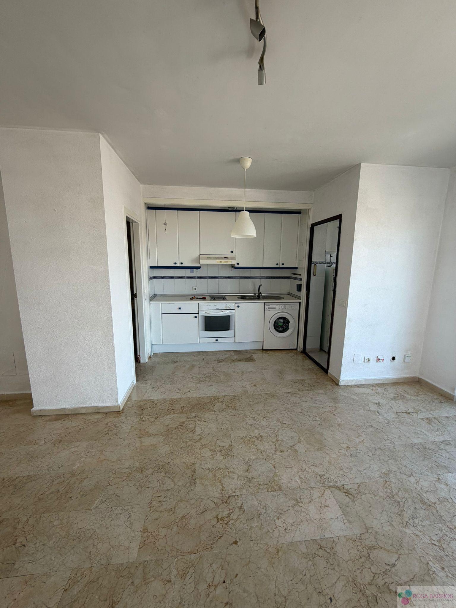 Venta de estudio en San Luis de Sabinillas