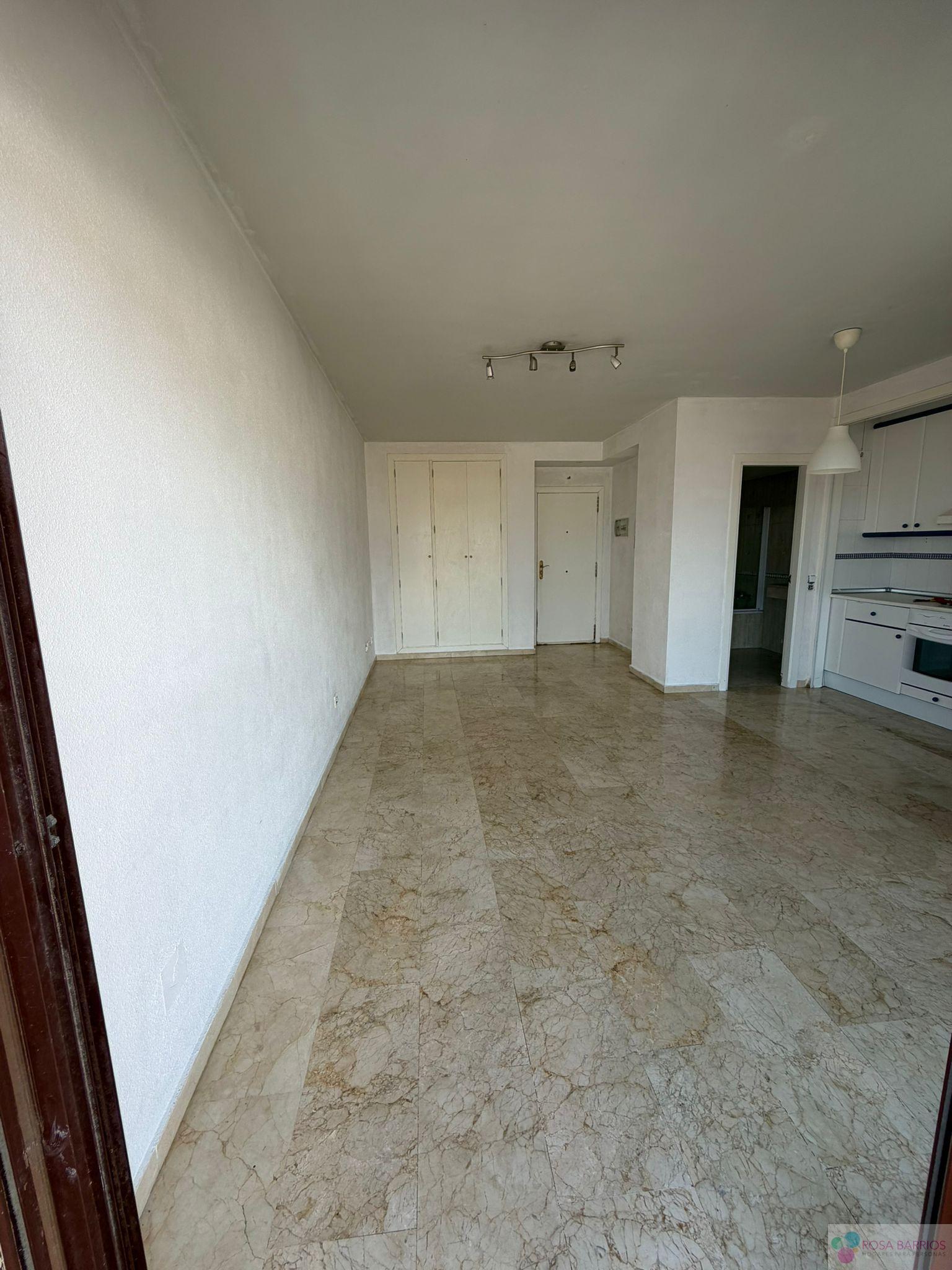 Venta de estudio en San Luis de Sabinillas