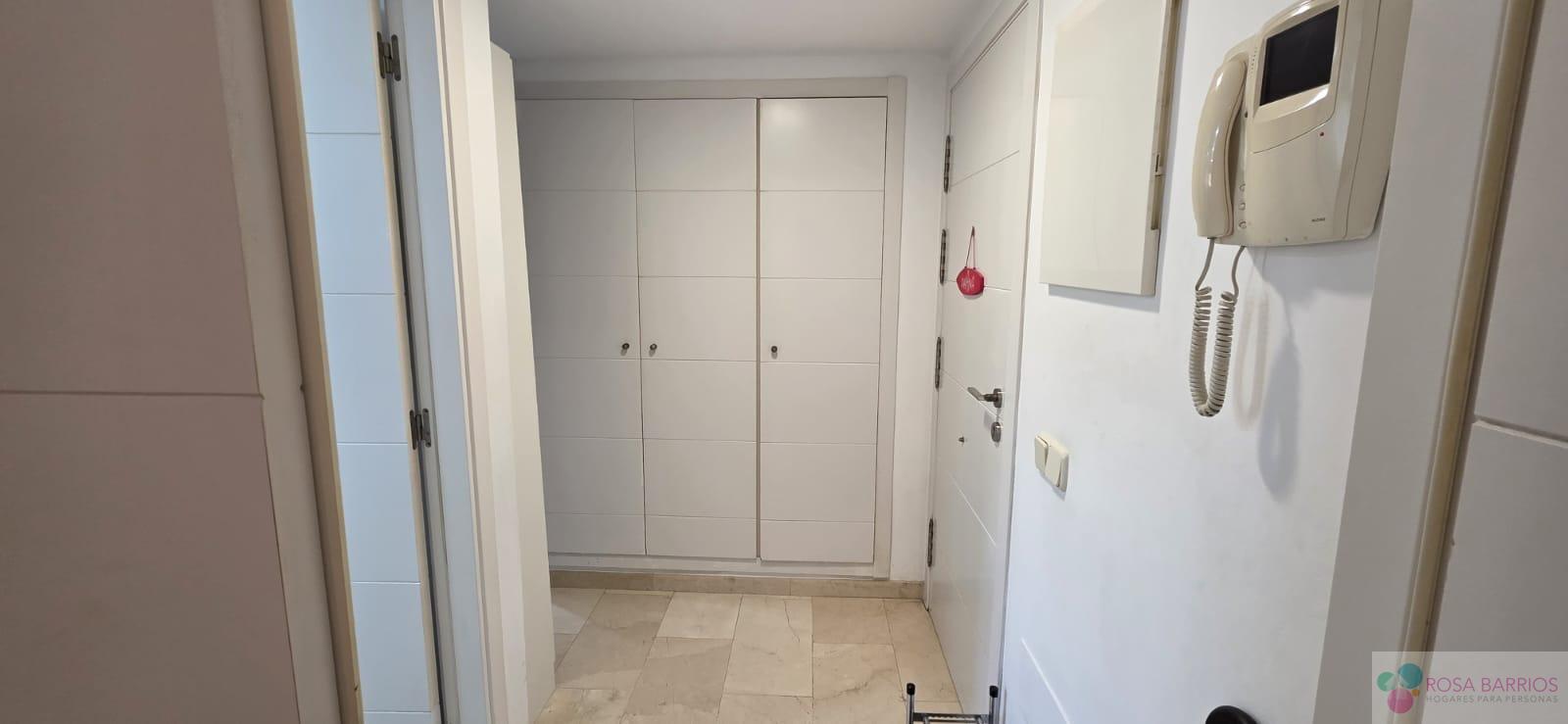 Venta de piso en Estepona