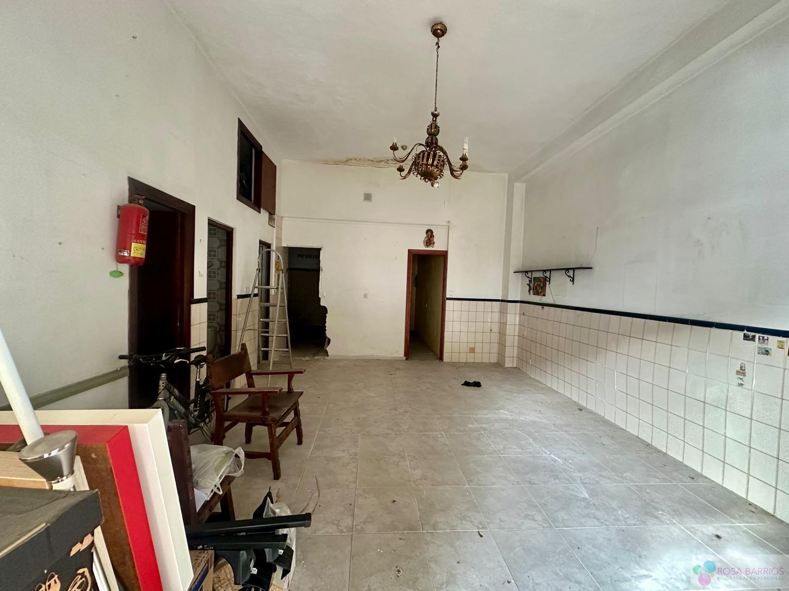 Venta de local en San Pedro de Alcántara