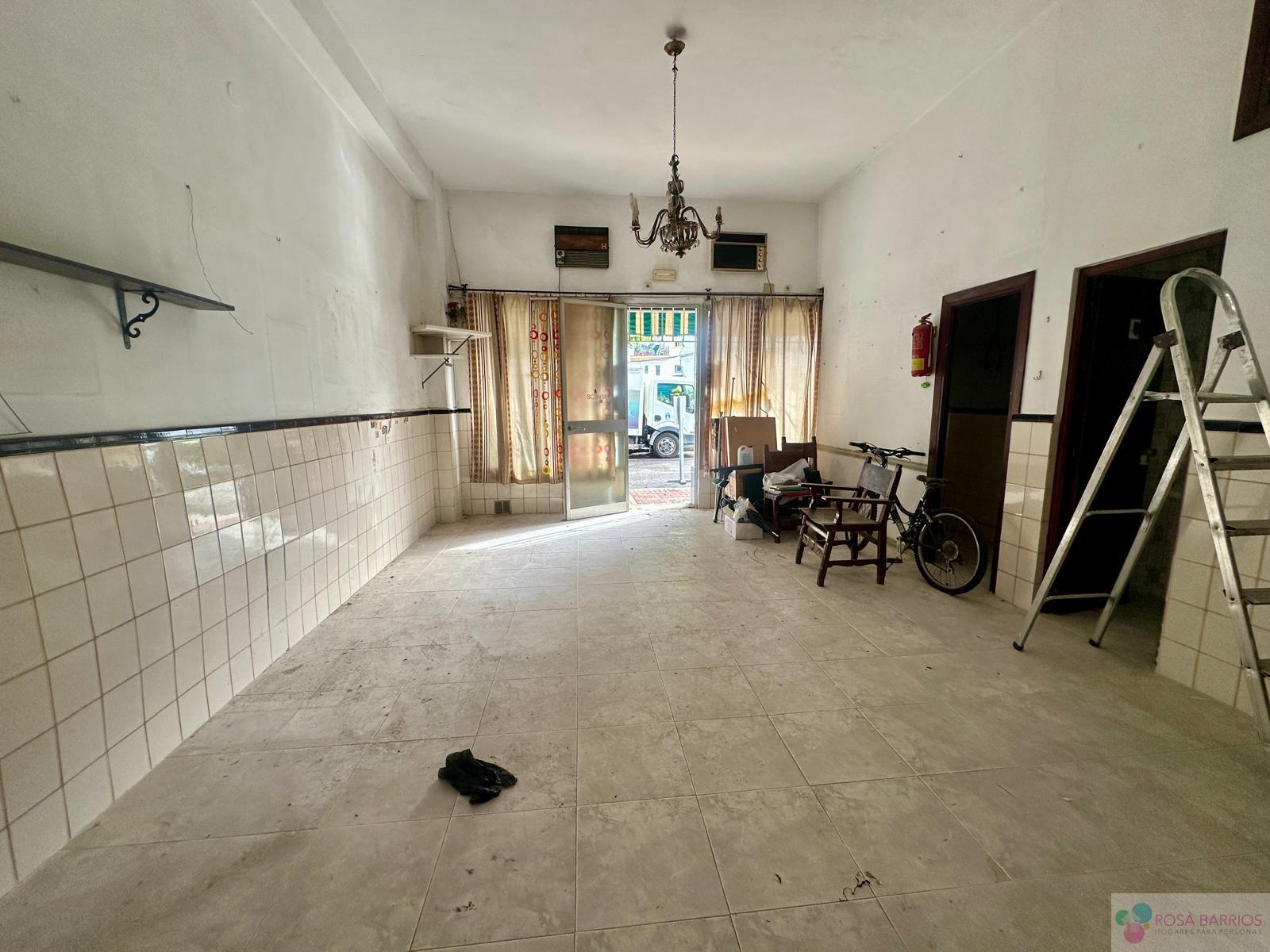 Venta de local en San Pedro de Alcántara