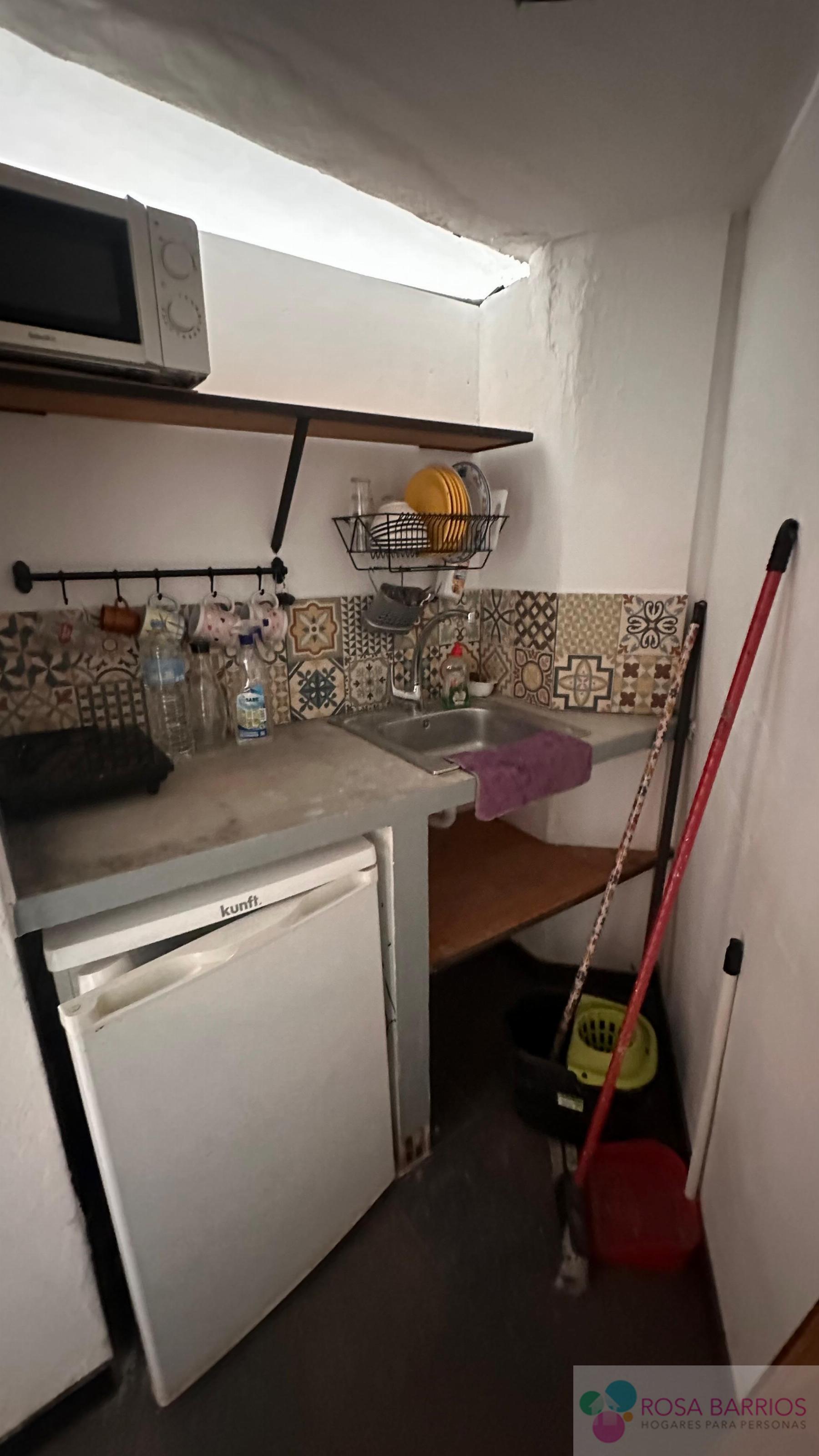 Venta de local en Nueva Andalucía