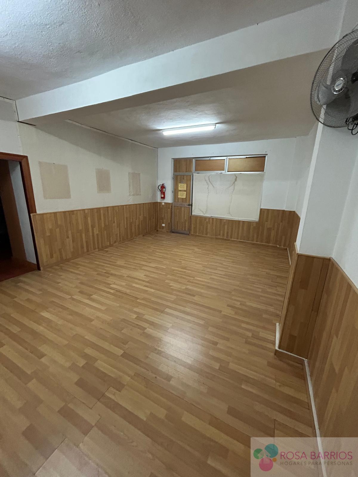 Venta de local en Marbella