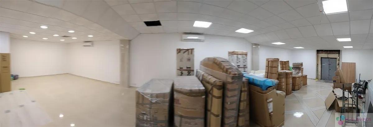Venta de local en Marbella