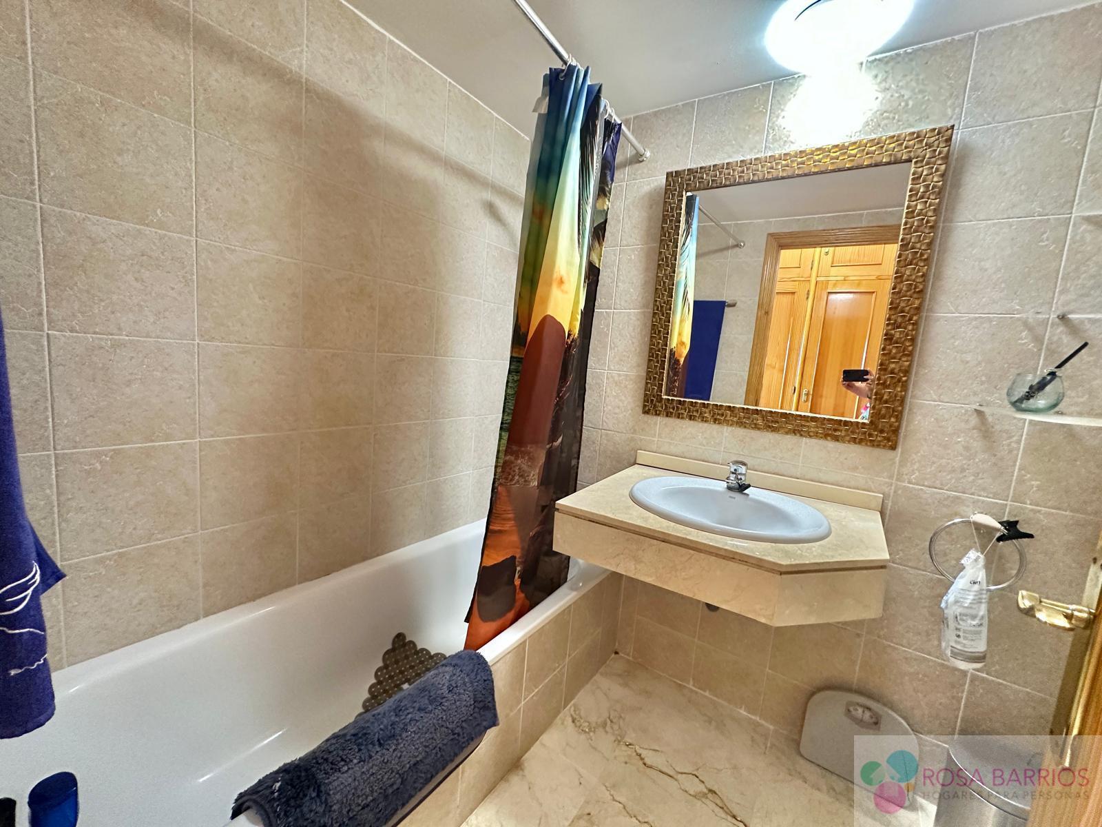 Venta de piso en Estepona