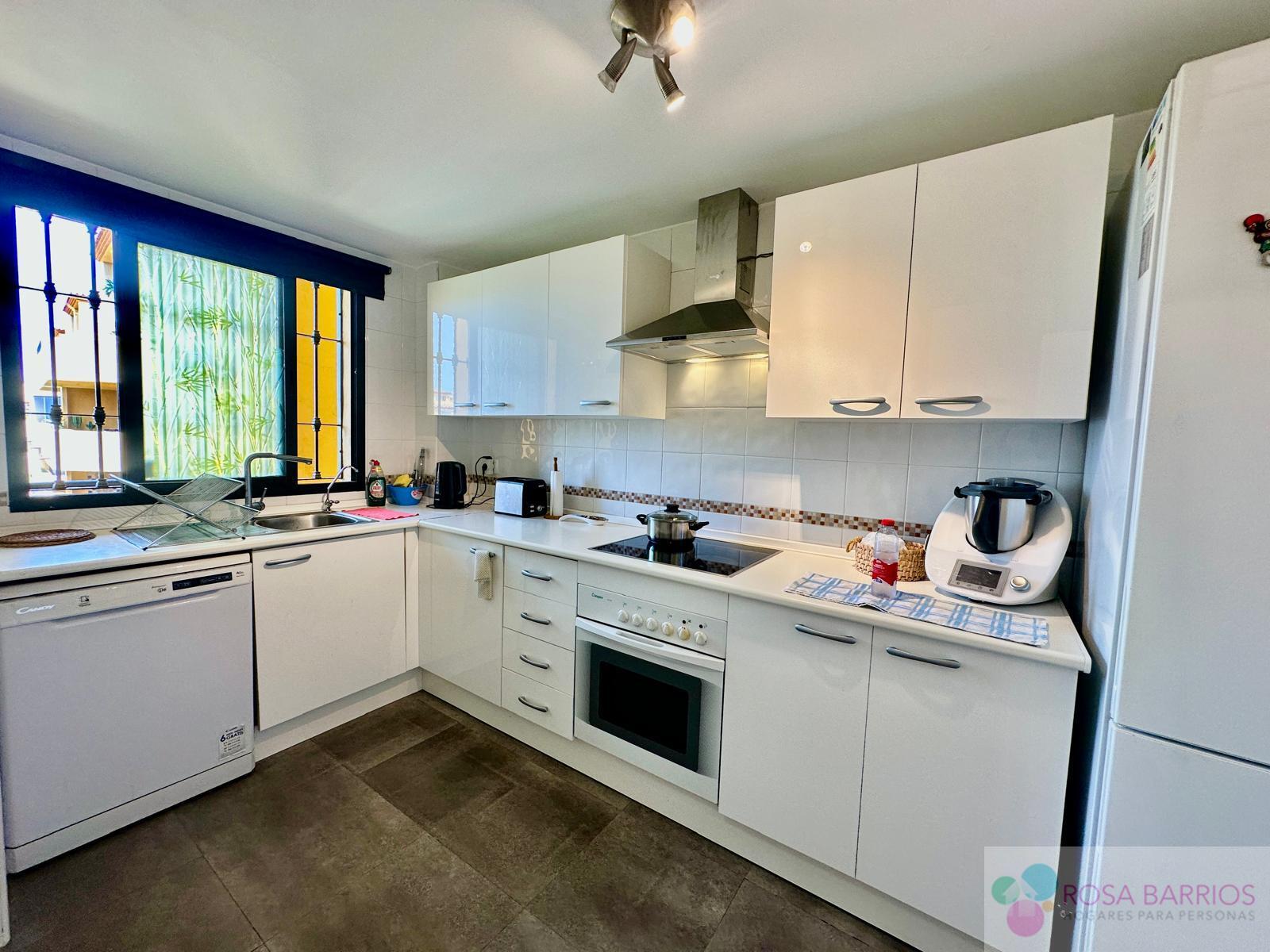Venta de piso en Estepona