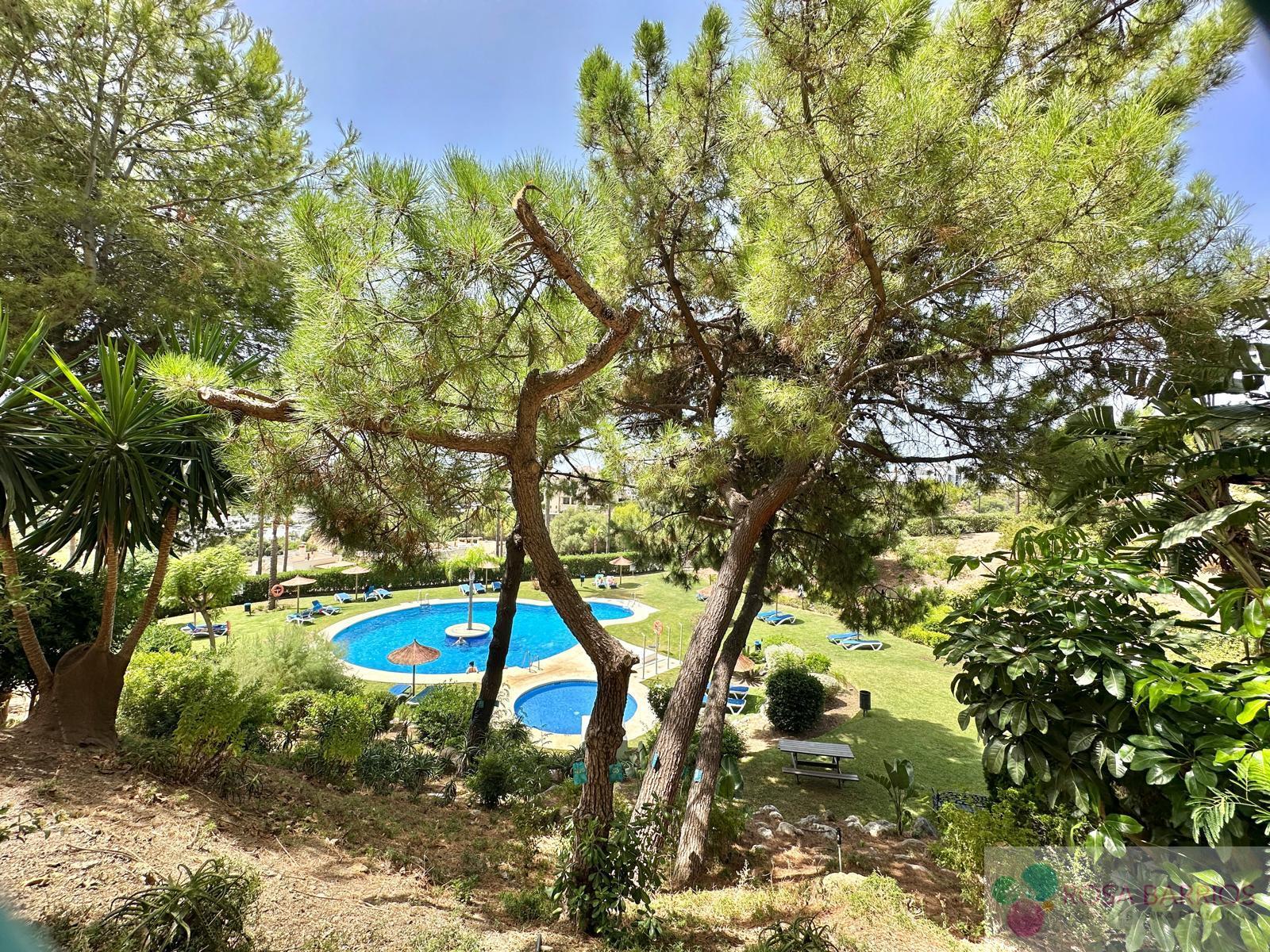 Venta de piso en Estepona
