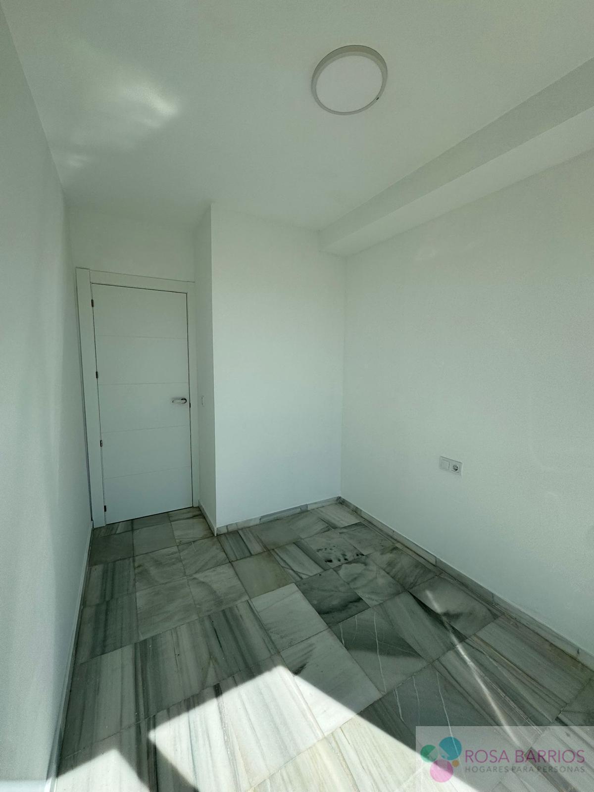 Venta de piso en Nueva Andalucía