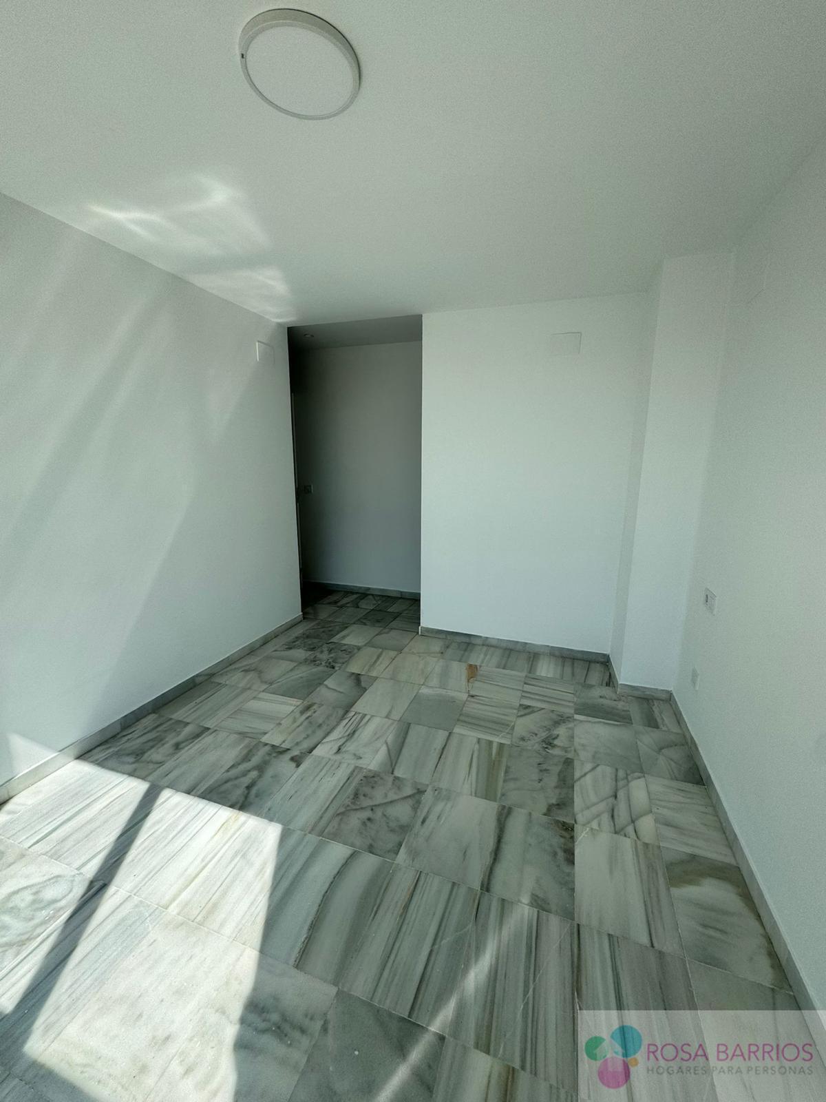 Venta de piso en Nueva Andalucía