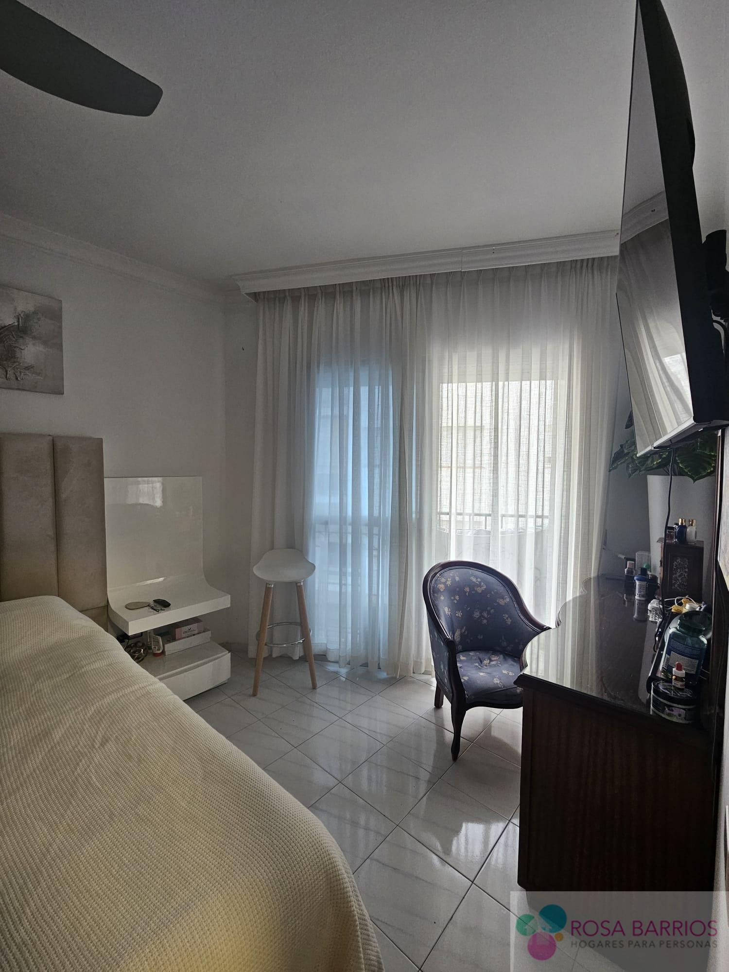 Venta de piso en San Pedro de Alcántara