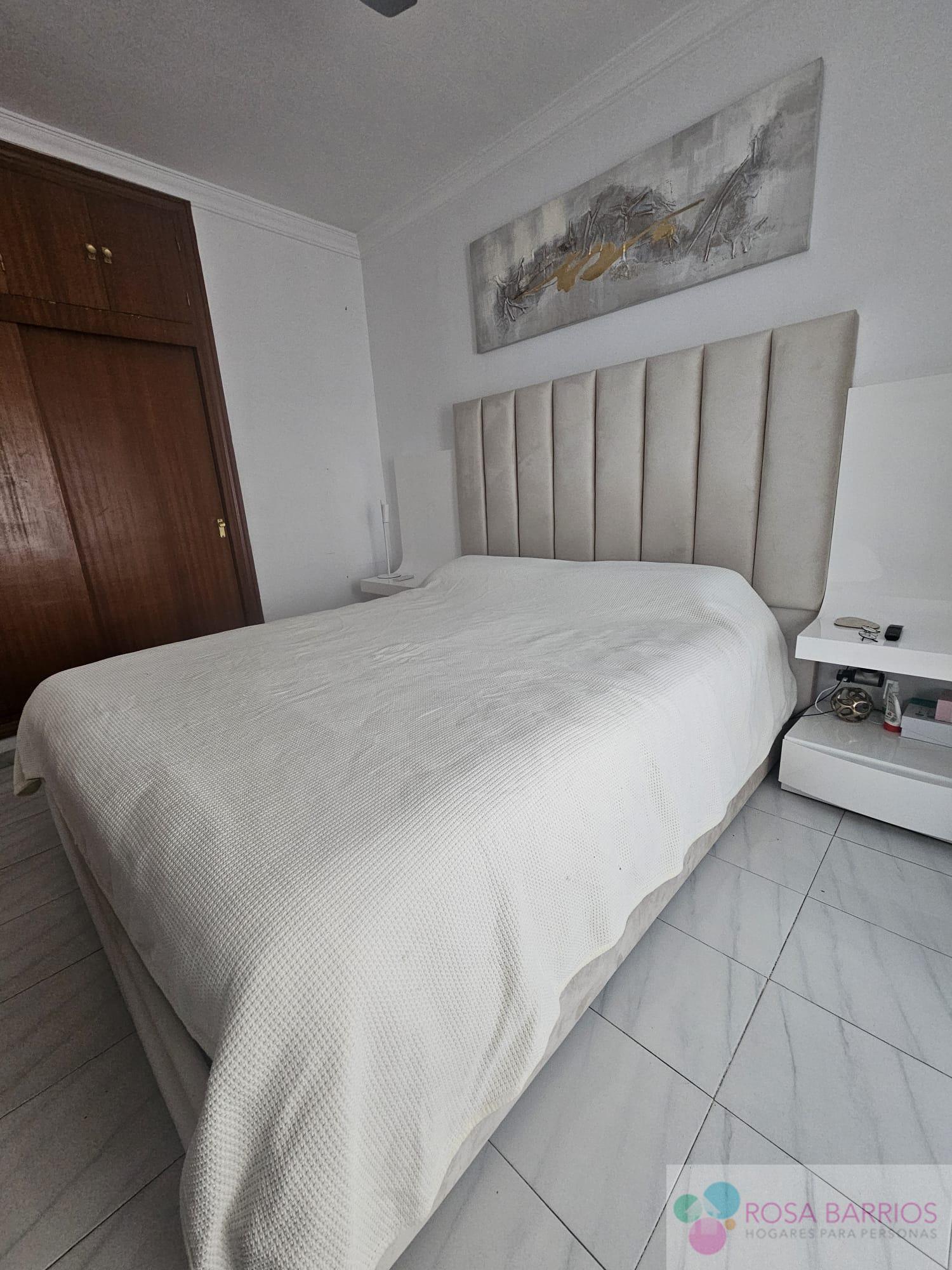Venta de piso en San Pedro de Alcántara